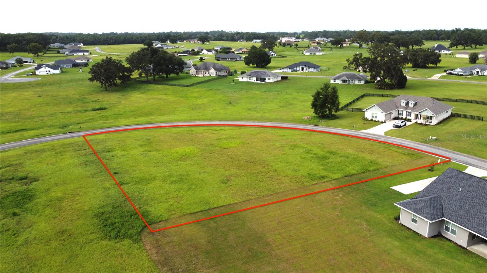 IRISH ACRES - Land