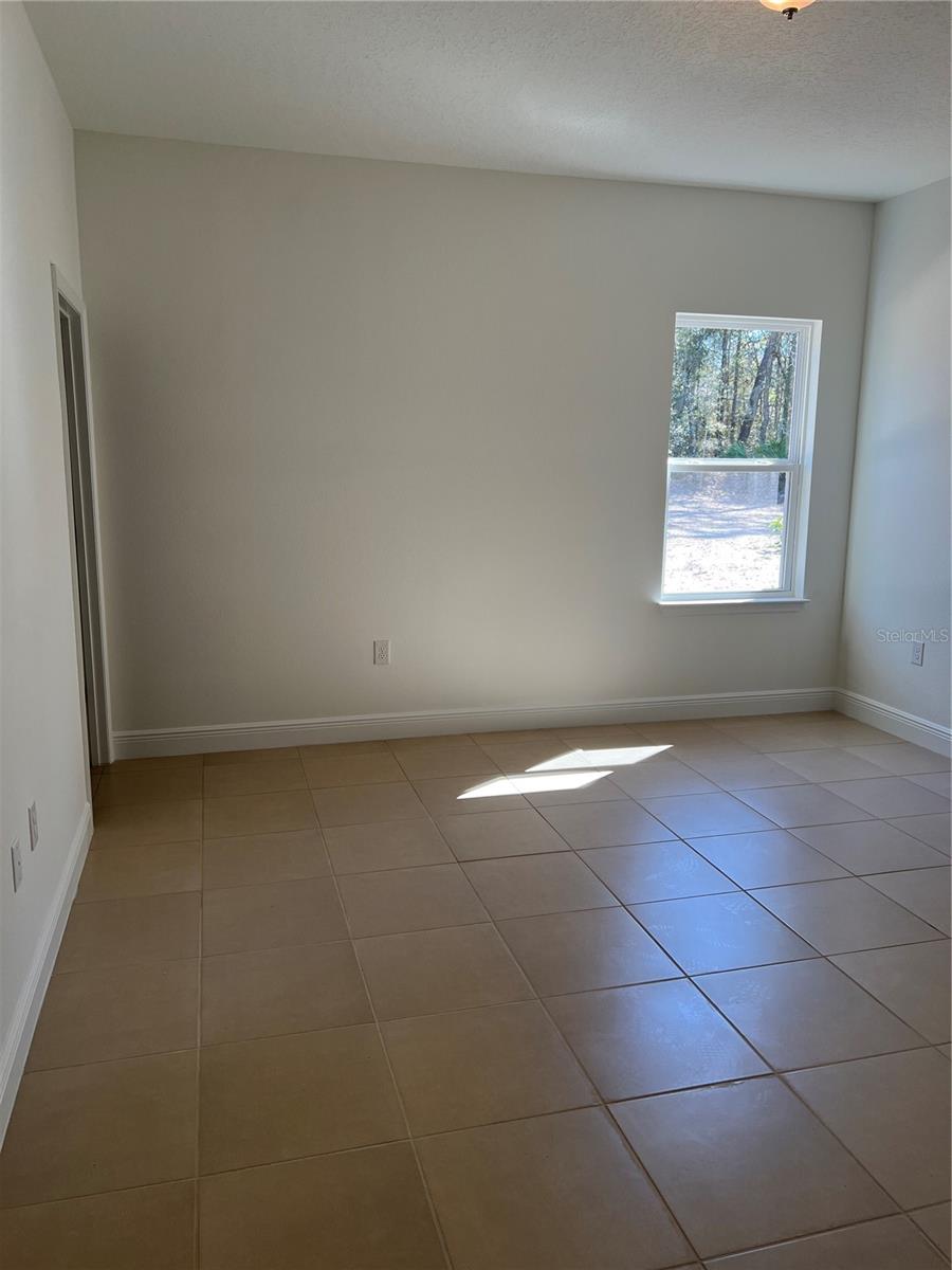 MARION OAKS UN 10 - Residential Lease
