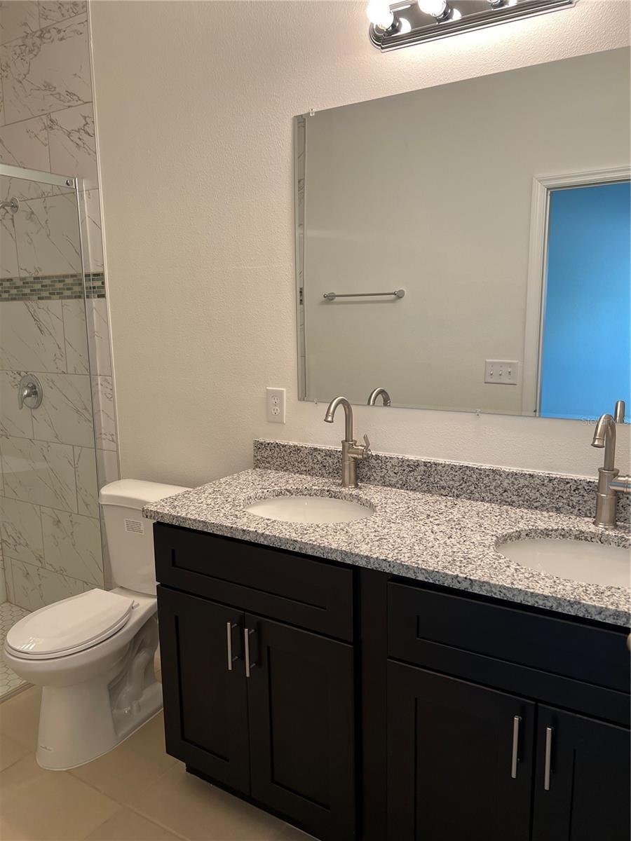 MARION OAKS UN 10 - Residential Lease