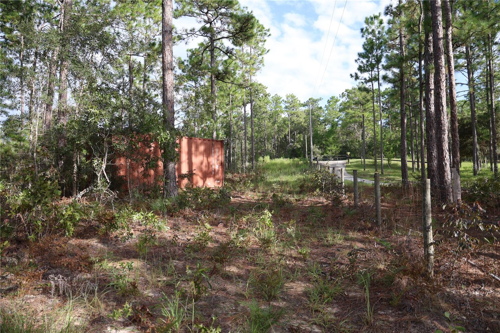 MELROSE LANDING - Land