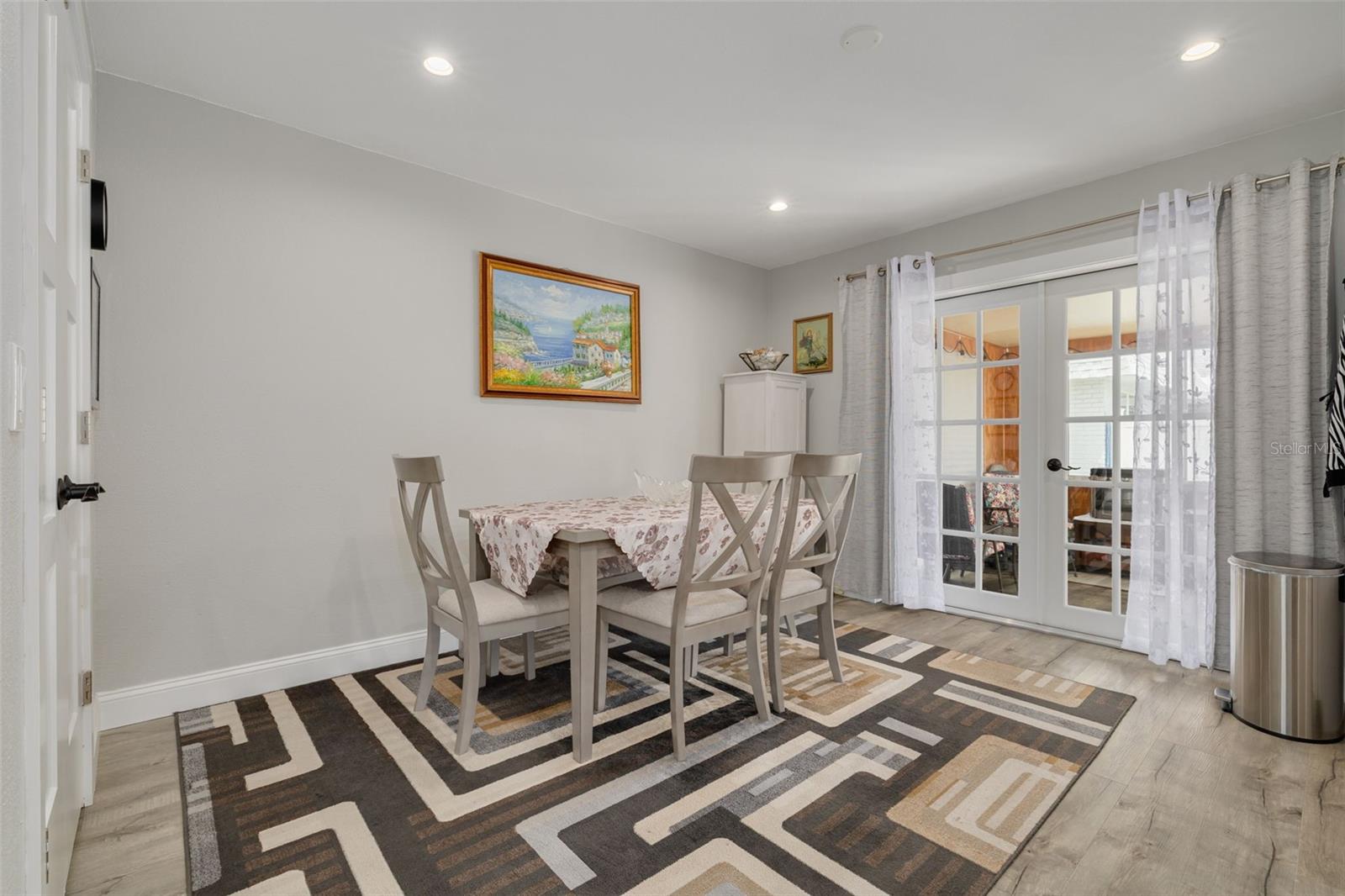 ROTHMOOR ESTATES CONDO - Residential