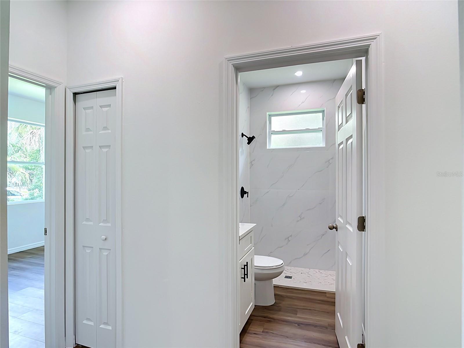 PORT CHARLOTTE SUB 07 - Residential Lease