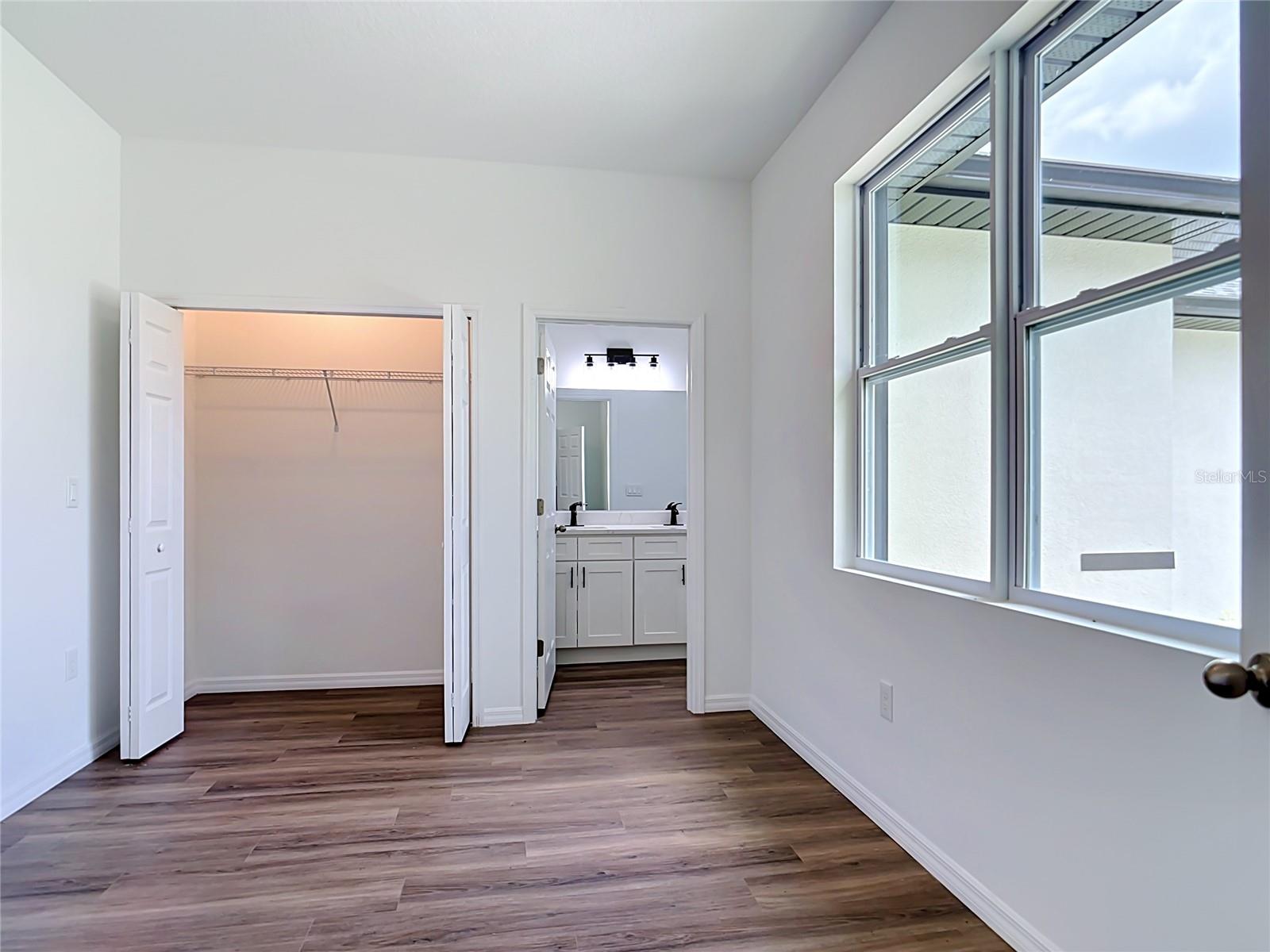 PORT CHARLOTTE SUB 07 - Residential Lease