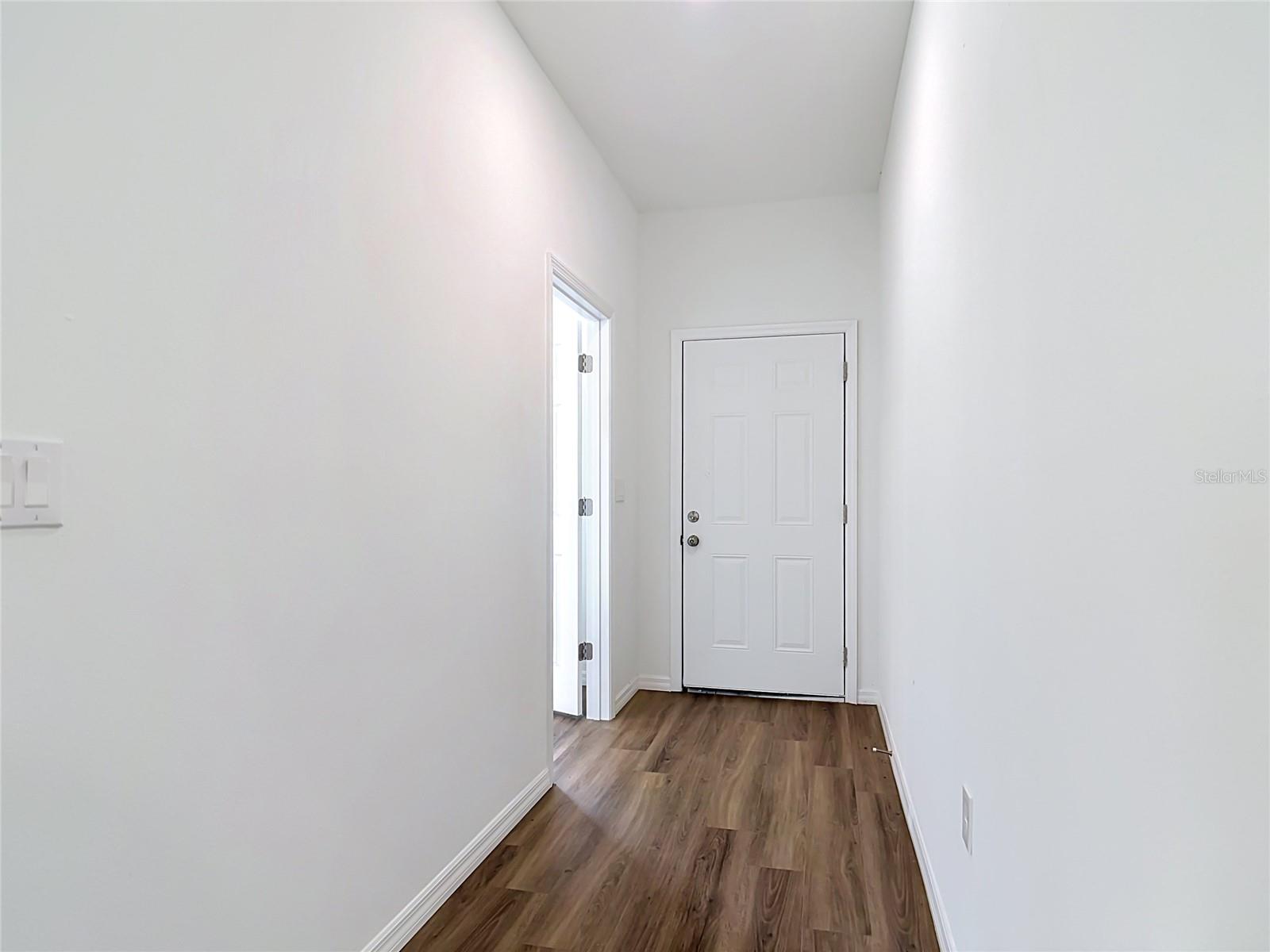 PORT CHARLOTTE SUB 07 - Residential Lease