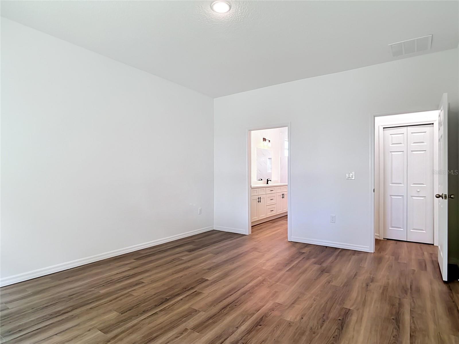 PORT CHARLOTTE SUB 07 - Residential Lease