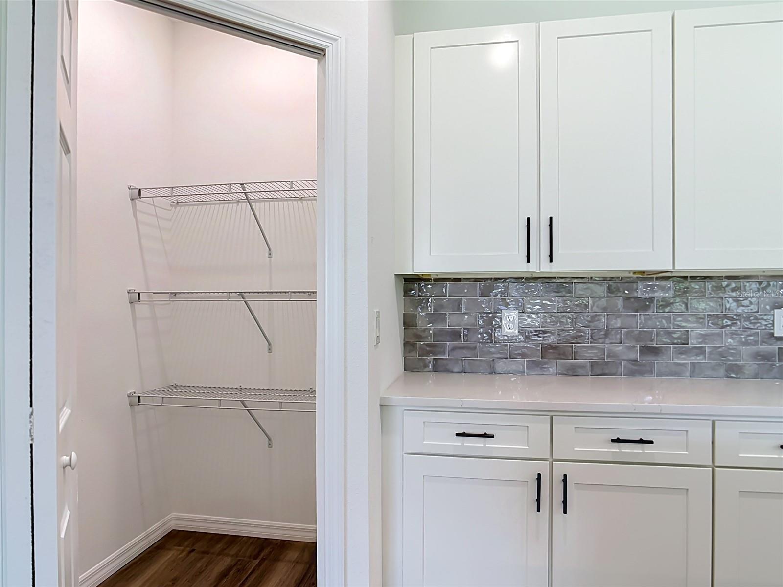 PORT CHARLOTTE SUB 07 - Residential Lease