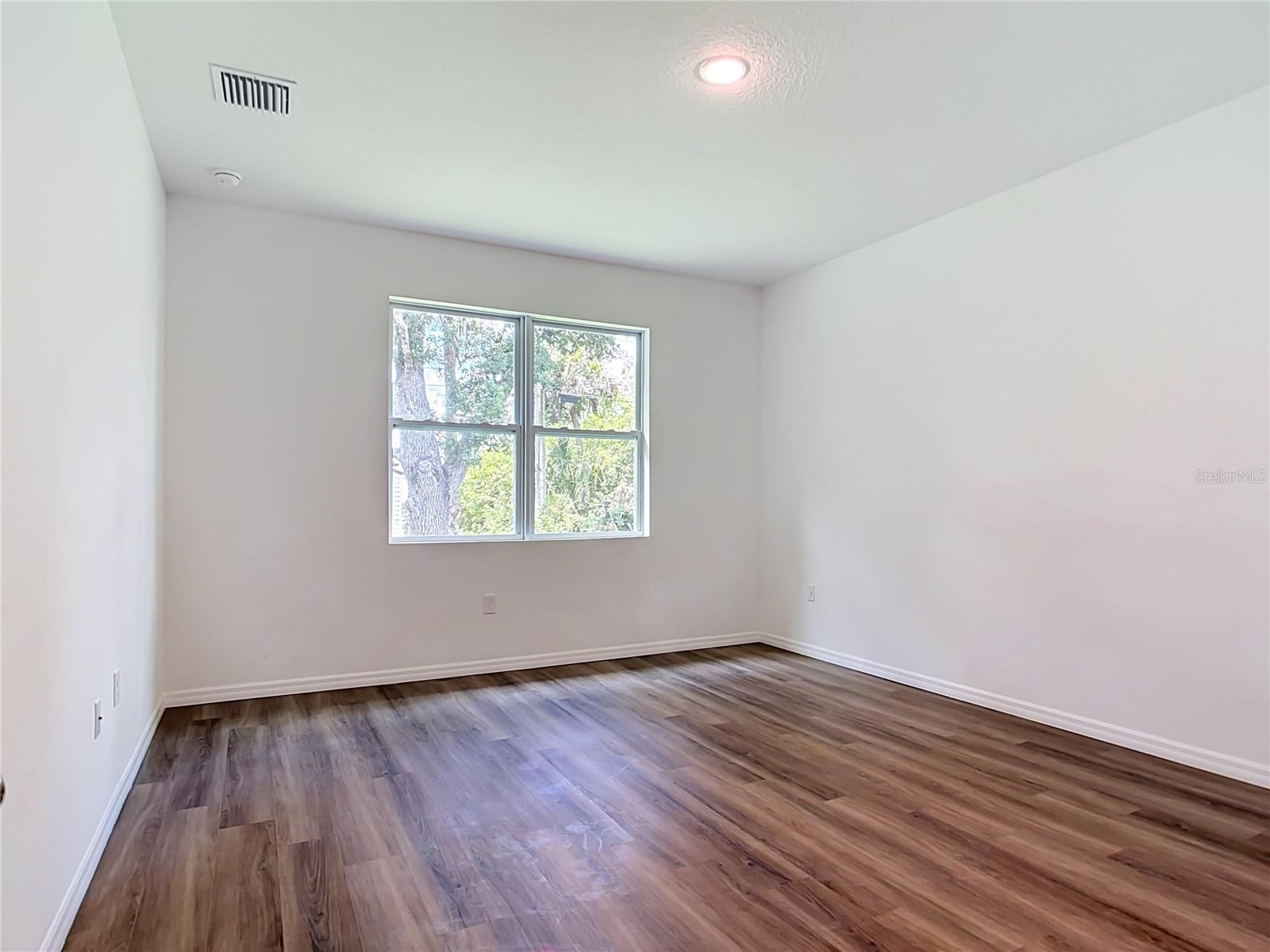 PORT CHARLOTTE SUB 07 - Residential Lease