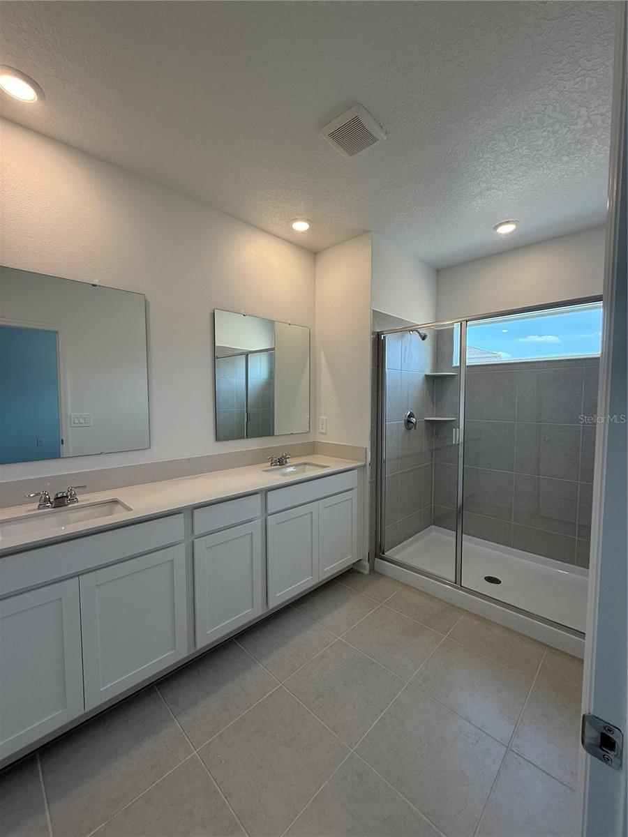 WELLNESS RIDGE PHASE 1-B - Residential Lease