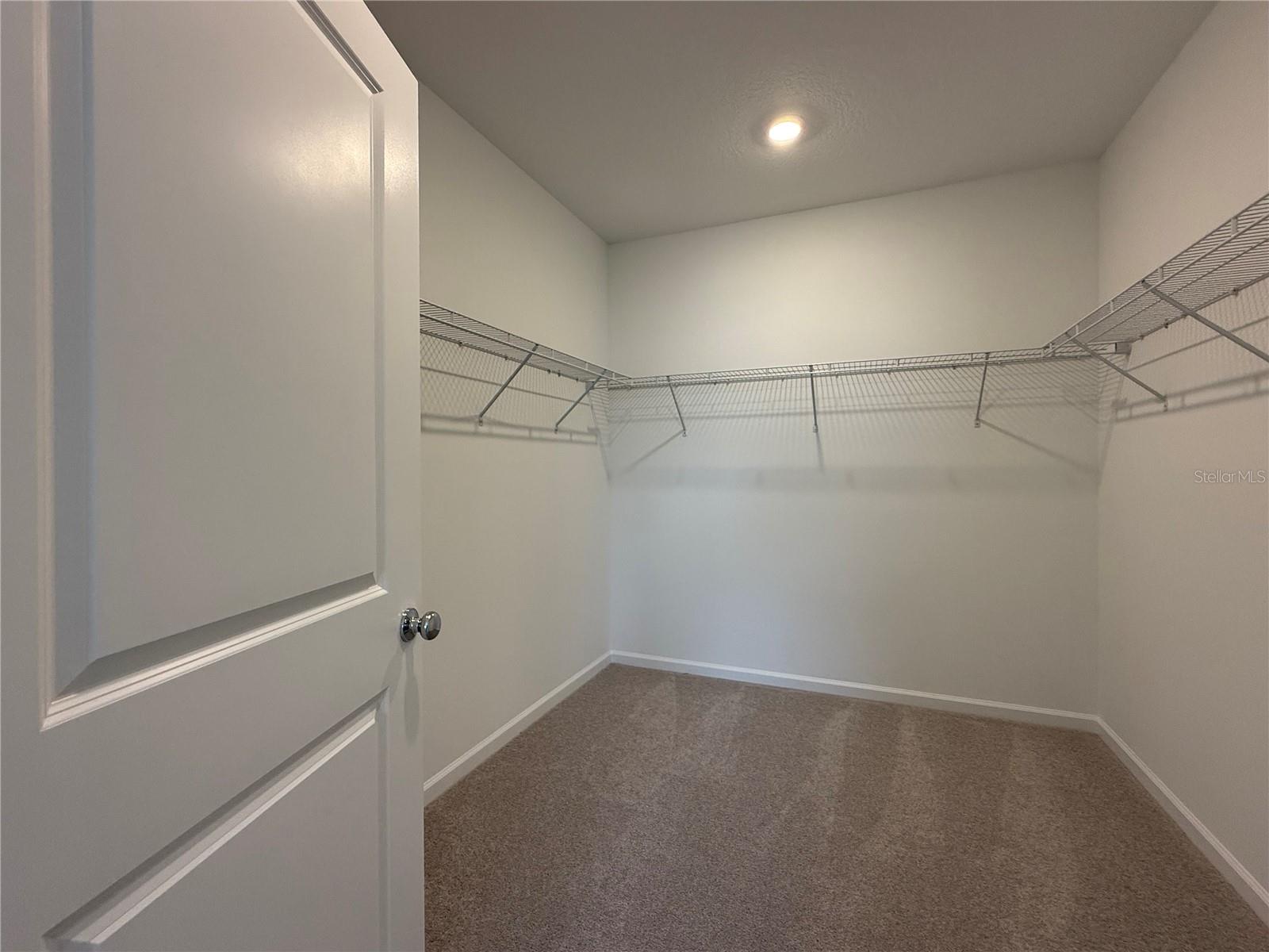 WELLNESS RIDGE PHASE 1-B - Residential Lease