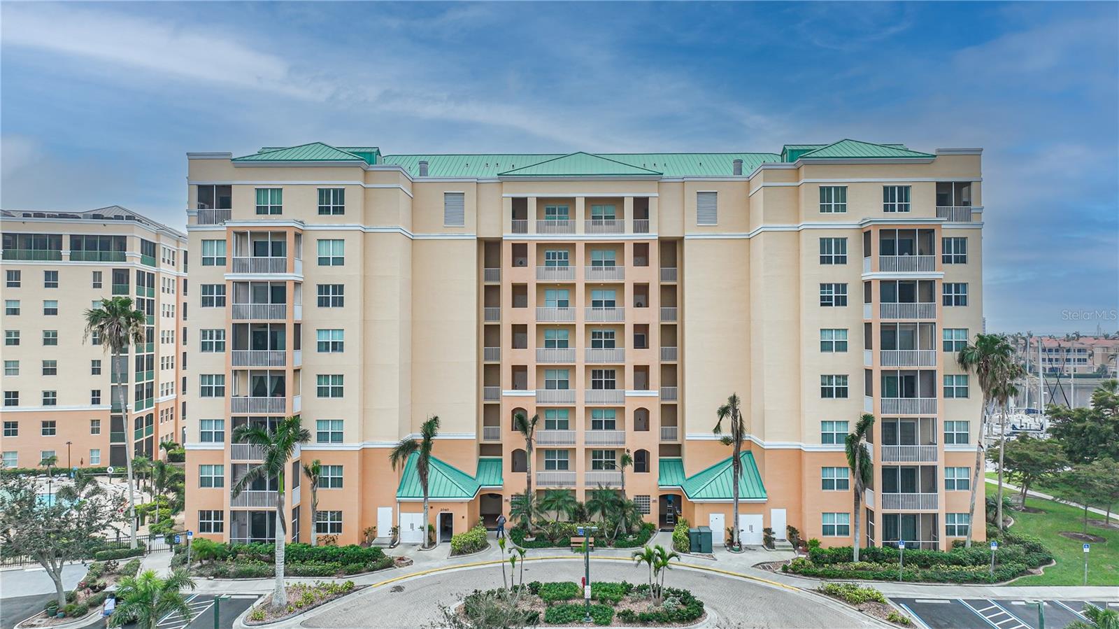 HARBOR TOWERS AT BURNT STORE - Residential