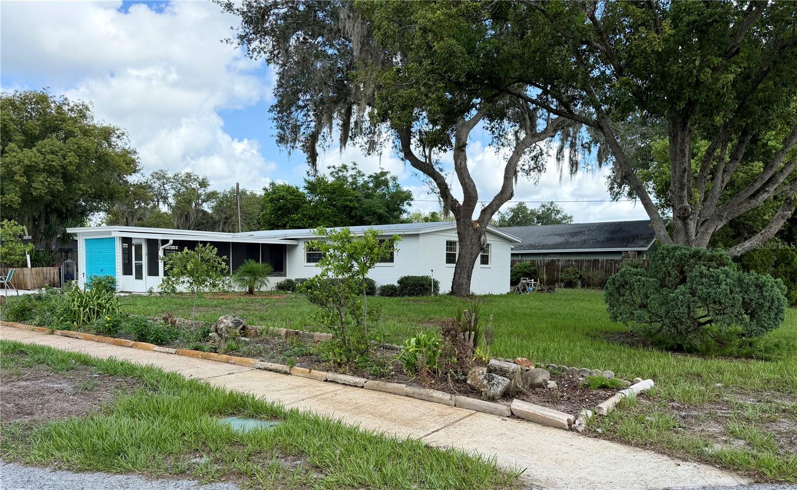 JAN PHYL VILLAGE - Residential