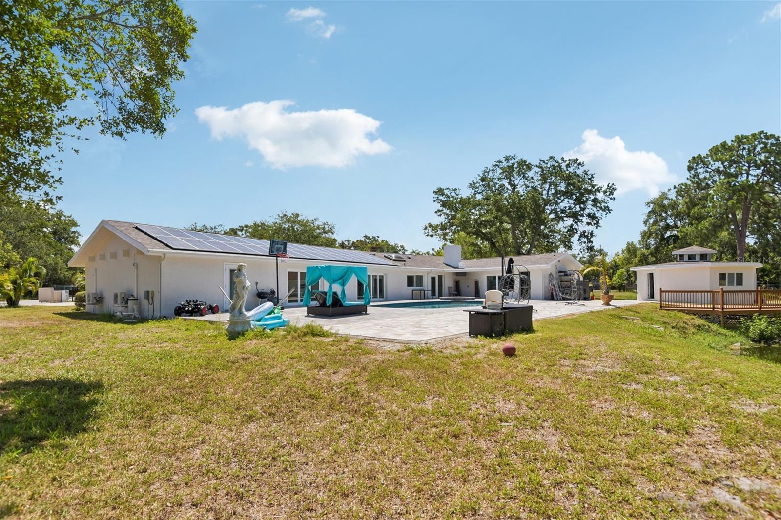 SYLVIA ACRES - Residential