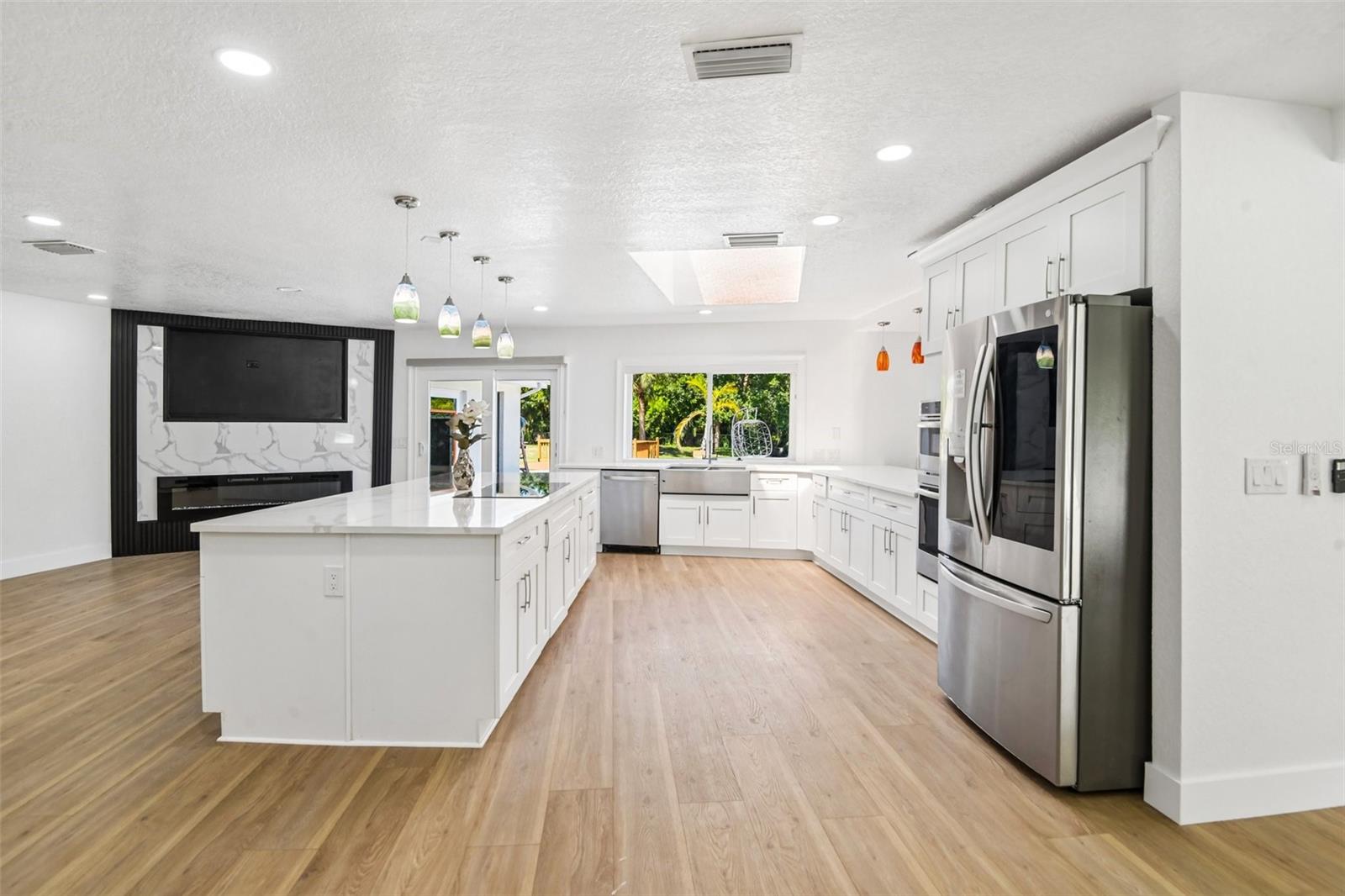 SYLVIA ACRES - Residential