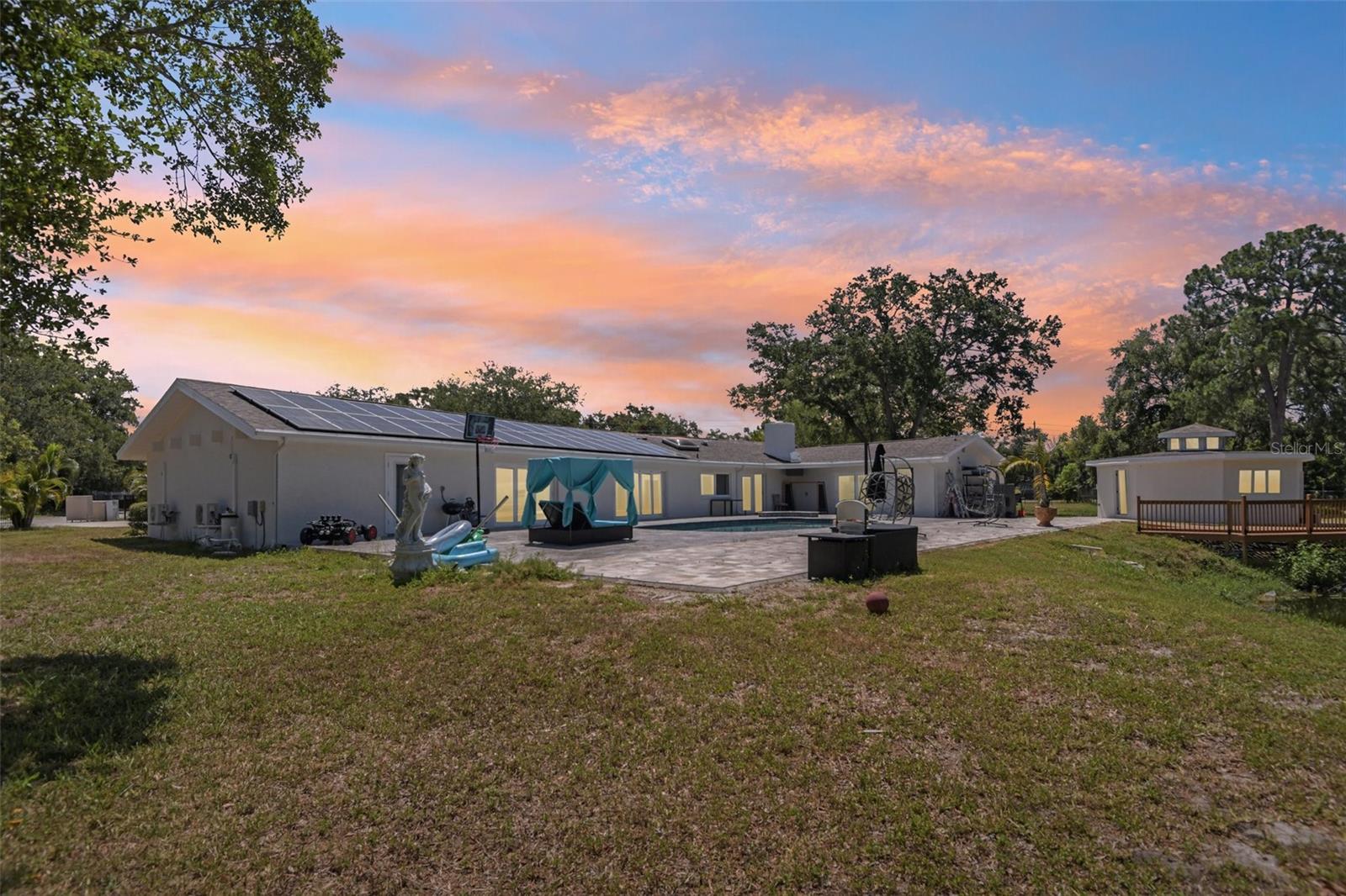 SYLVIA ACRES - Residential