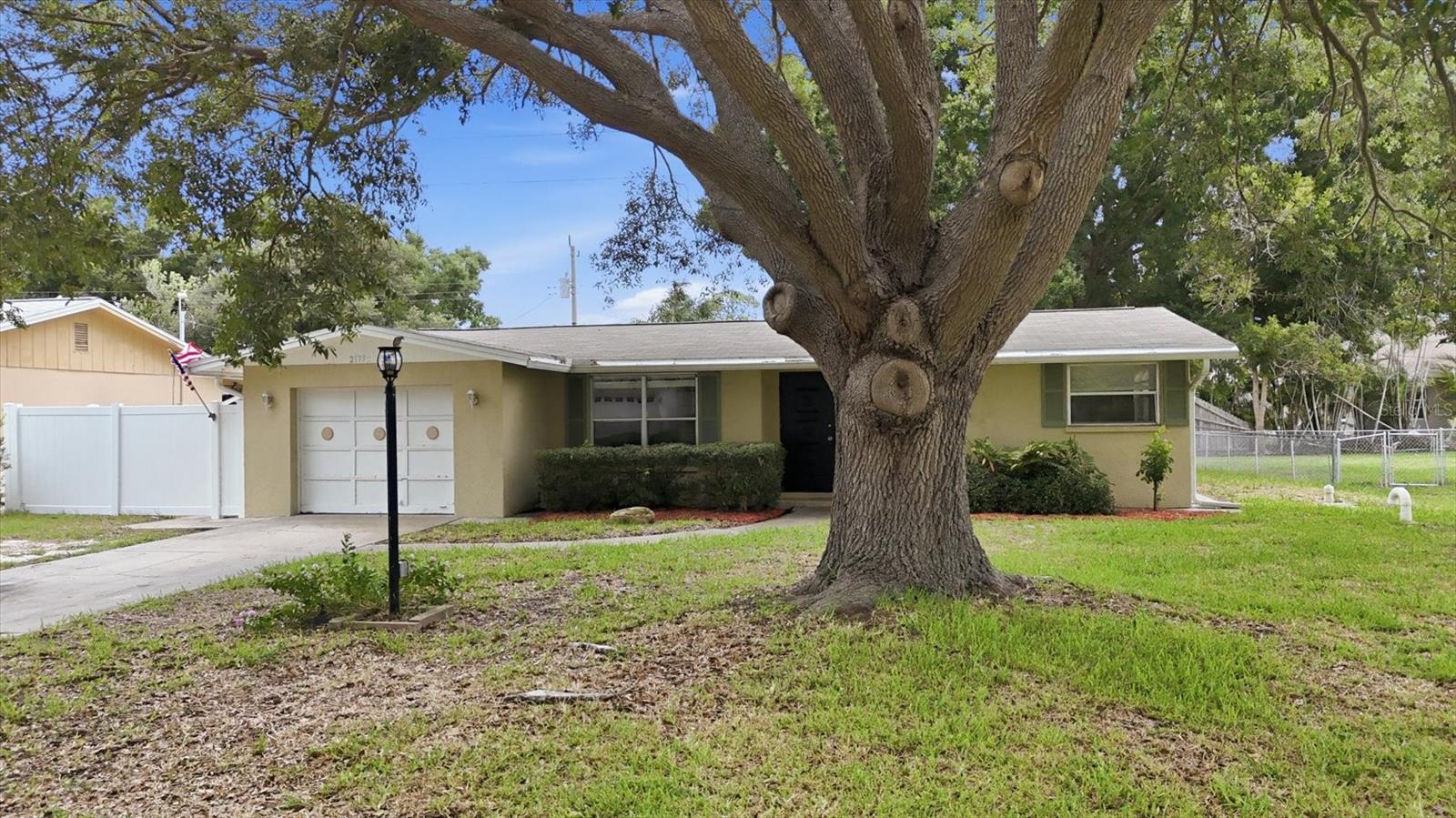 ORANGE CREST PARK - Residential