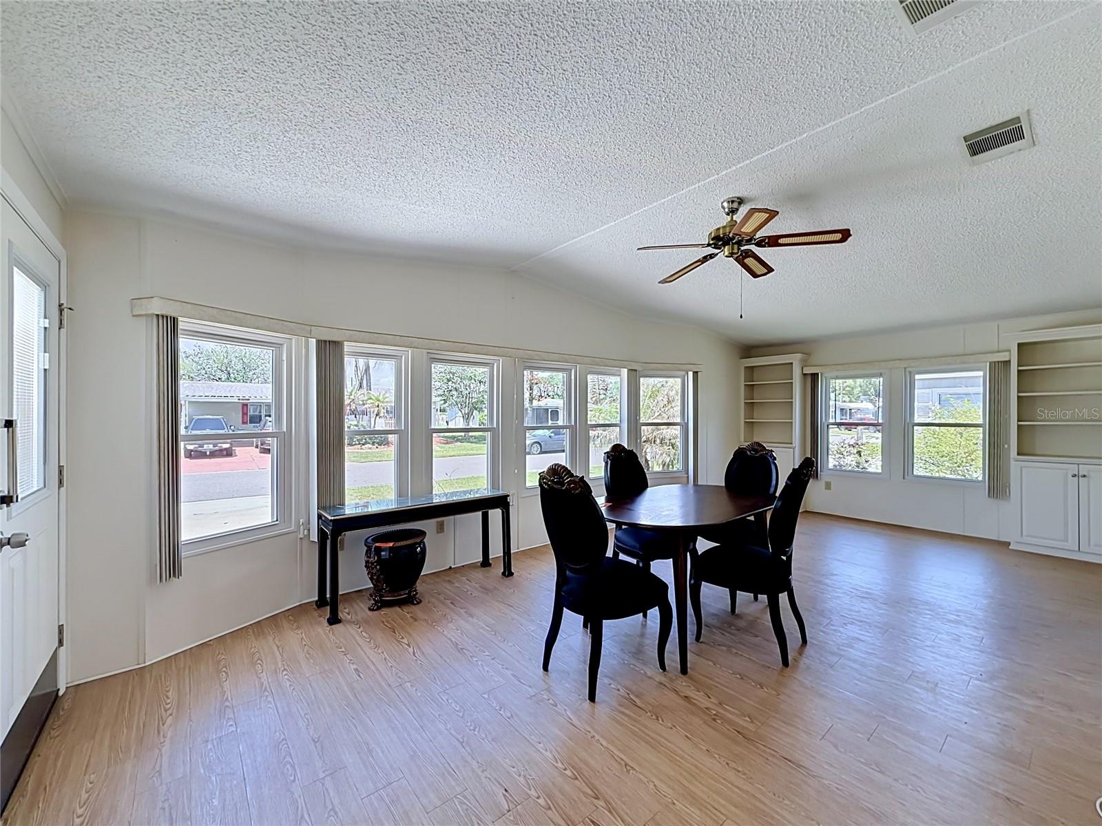 TAVARES LAKE FRANCES ESTATES - Residential