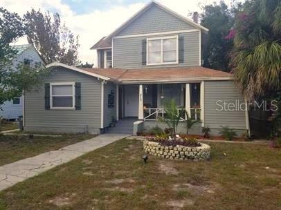 Studio Apartment available for immediate Annual Lease. This ground floor apartment has been recently Renovated with new Kitchen cabinets, countertops,  Bathroom vanity.  Hardwood flooring throughout home.  Property is located downtown Tarpon Springs with Beautiful antique shops, restaurants, and breweries just steps away. Excellent location! Apt includes one assigned off street parking spot and has onsite laundry.
Sorry no pets, 12 month min lease, $65 tenant application, Tenant pays $65 monthly for Water/Trash utility. Tenant processing fee $100. Available now!