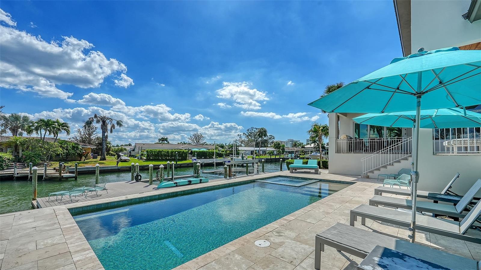 COUNTRY CLUB SHORES SEC 02 - Residential