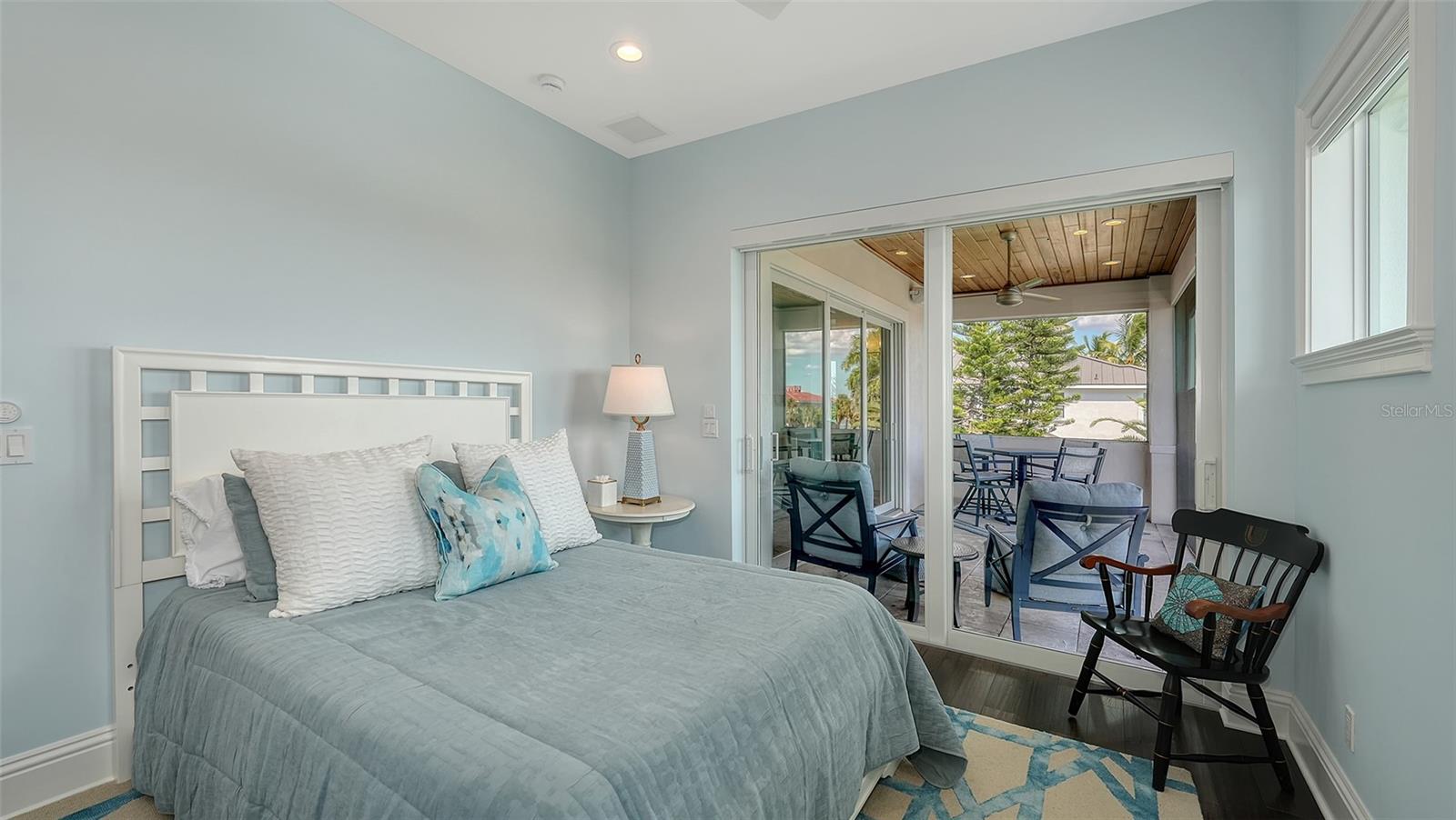 COUNTRY CLUB SHORES SEC 02 - Residential