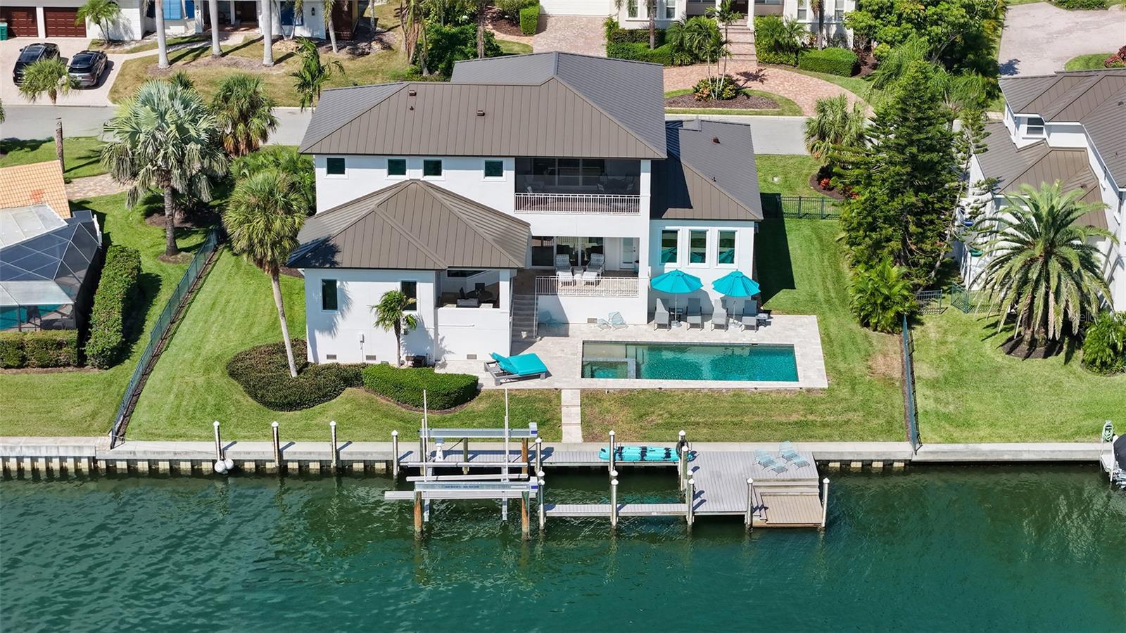 COUNTRY CLUB SHORES SEC 02 - Residential