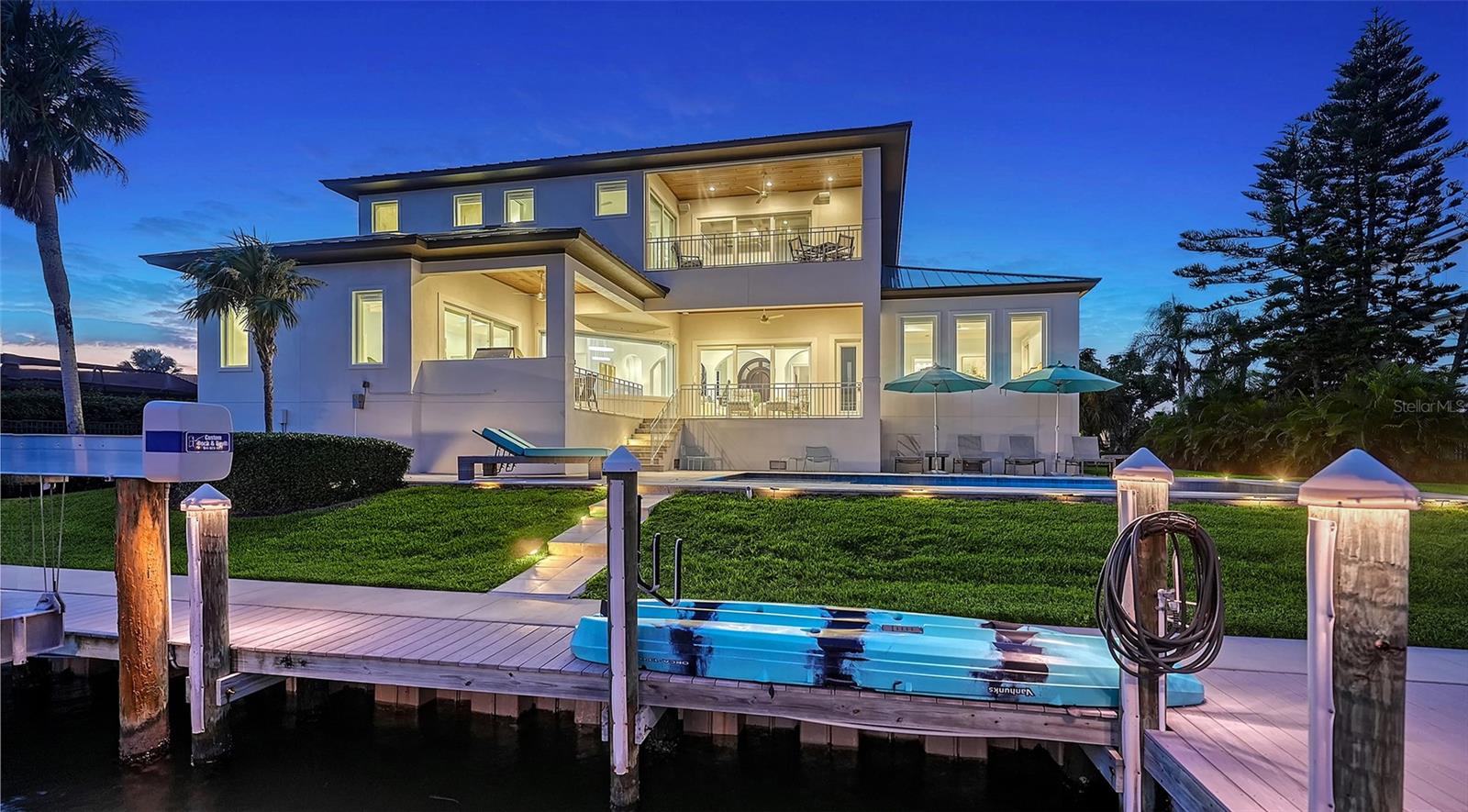 COUNTRY CLUB SHORES SEC 02 - Residential
