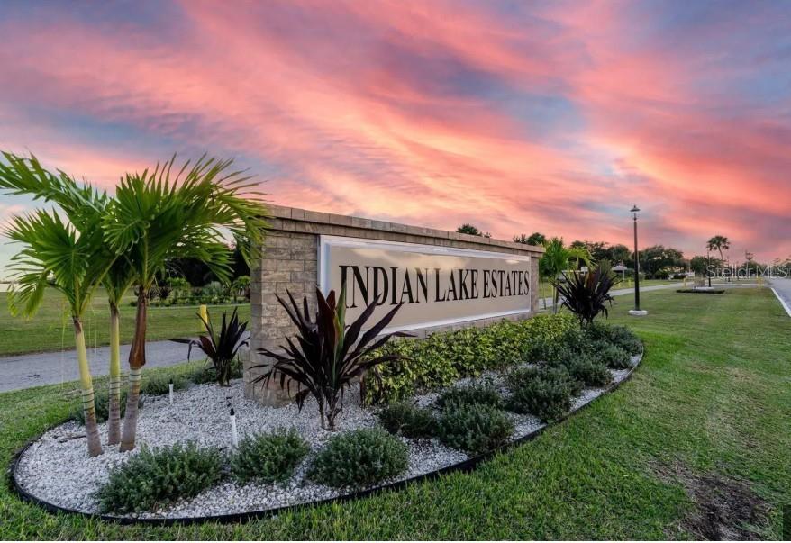 GREAT OPPORTUNITY TO BUY NOW AND BUILD OR BUY AND BUILD LATER! UP AND COMING AREA WITH AMAZING GOLF COURSES AND BEAUTIFUL LAKE Wo-oh-ya-Kapka, OFFERS BOATING, FISHING, WATER SKIING, AND OTHER SPORTS. THIS PIECE OF LAND IN THE CENTER OF IT ALL, WILL NOT LAST, PRICED TO SELL.
