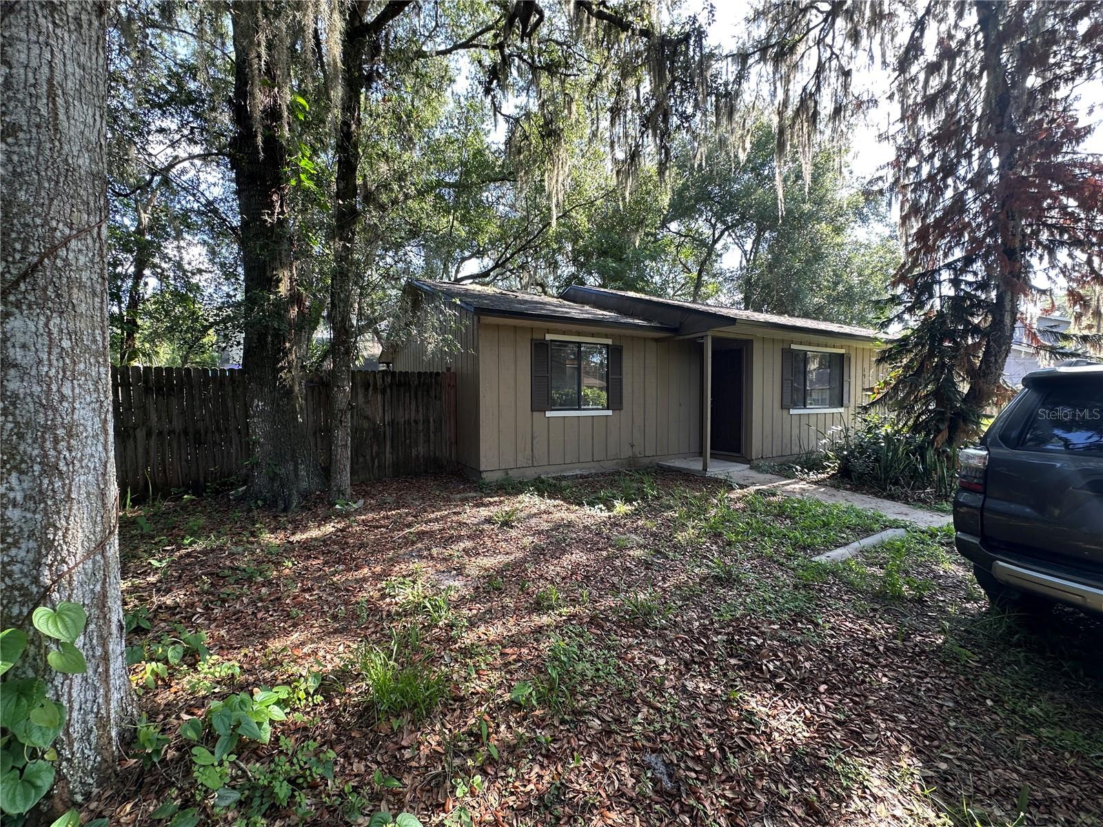 OAK ARBOR - Residential Lease