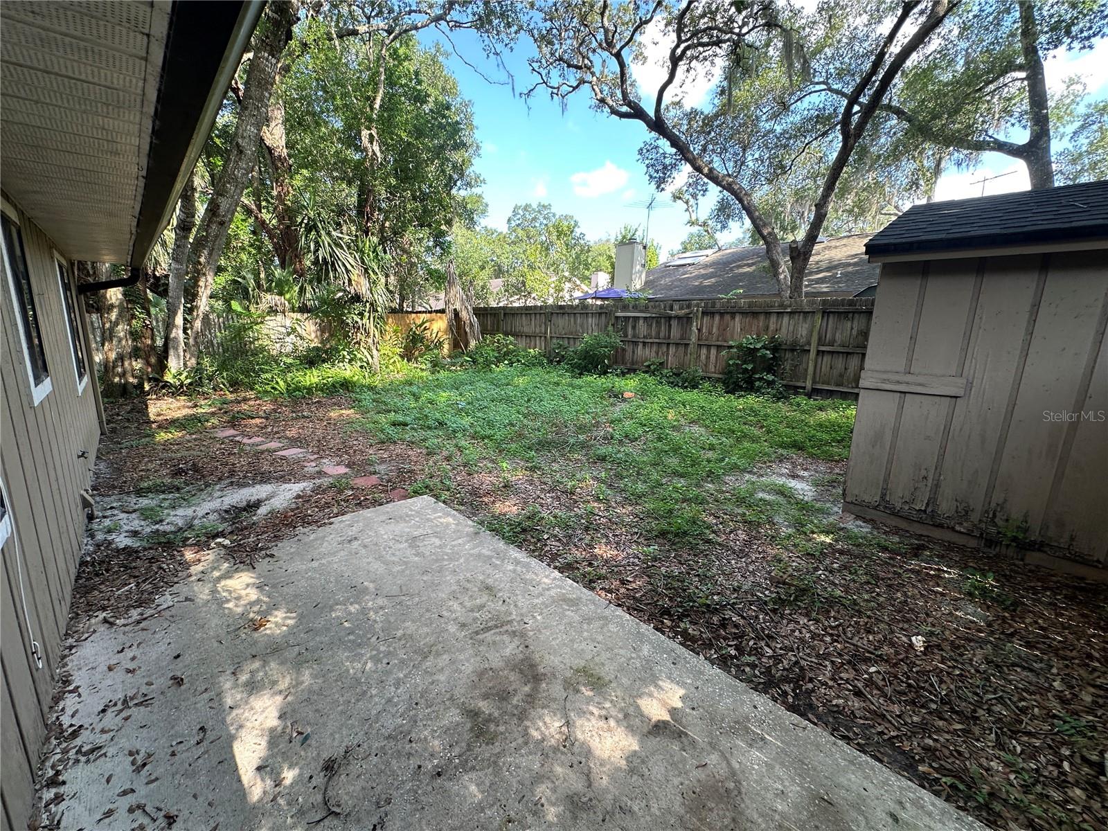 OAK ARBOR - Residential Lease