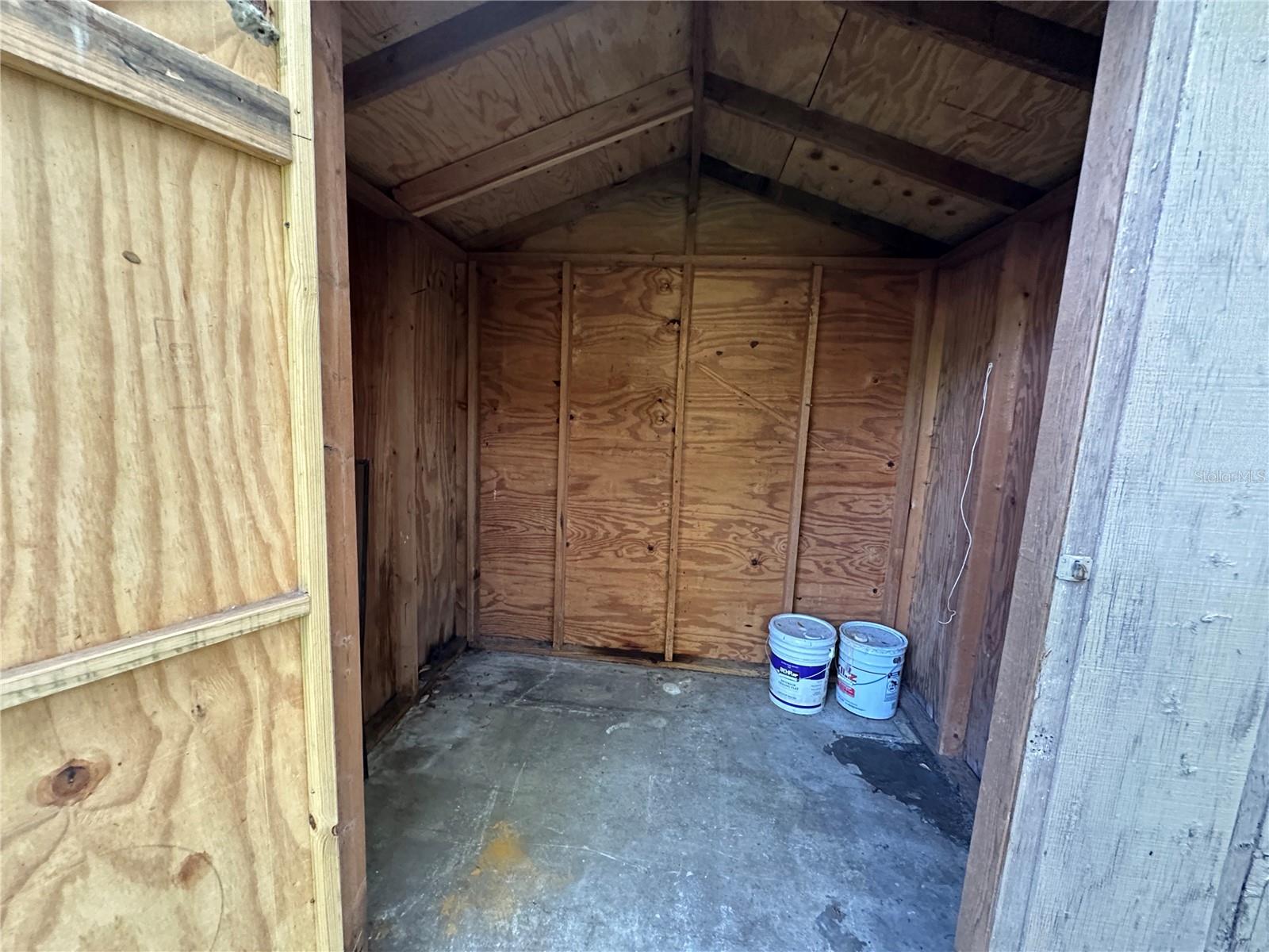 OAK ARBOR - Residential Lease