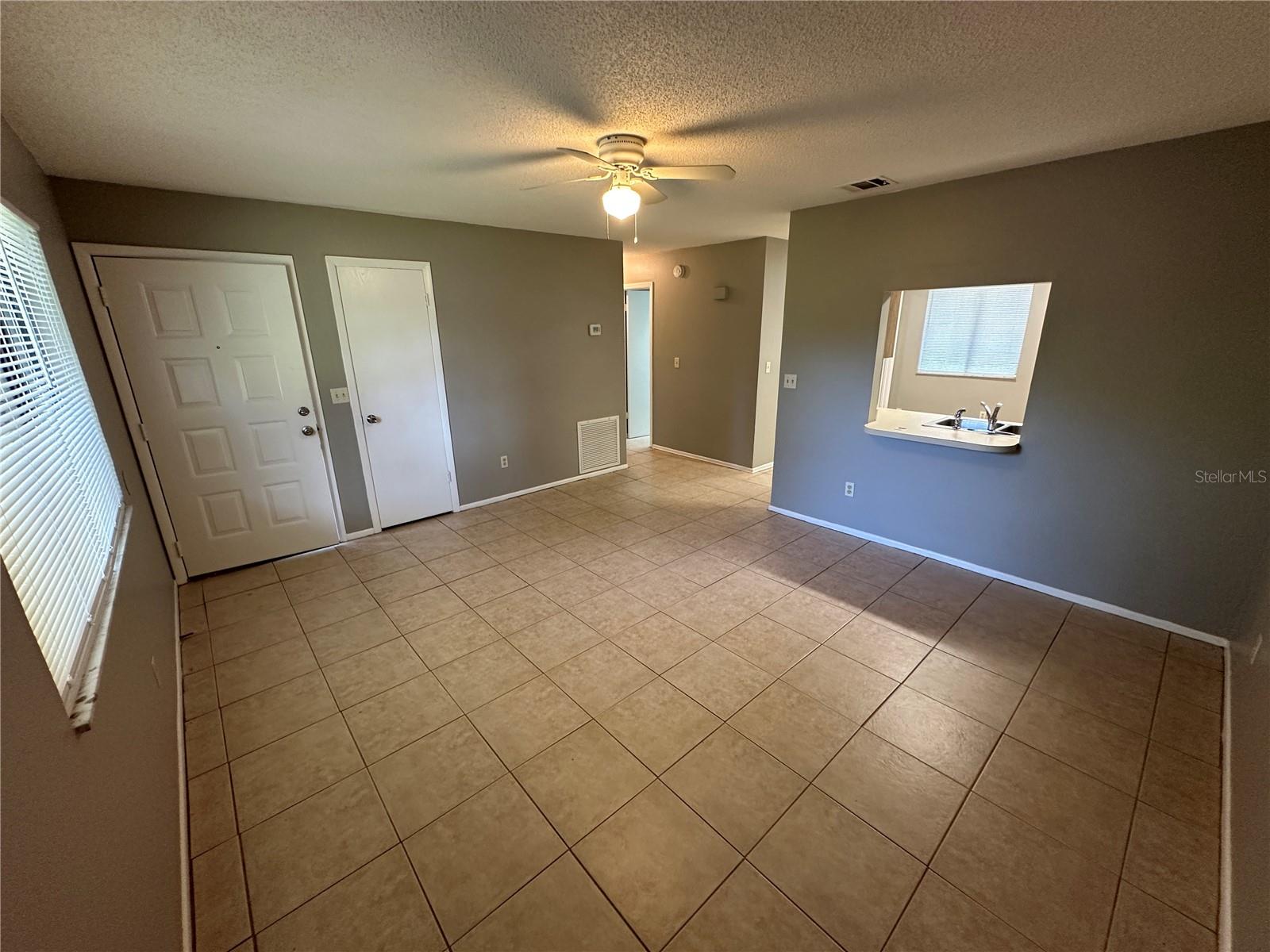 OAK ARBOR - Residential Lease