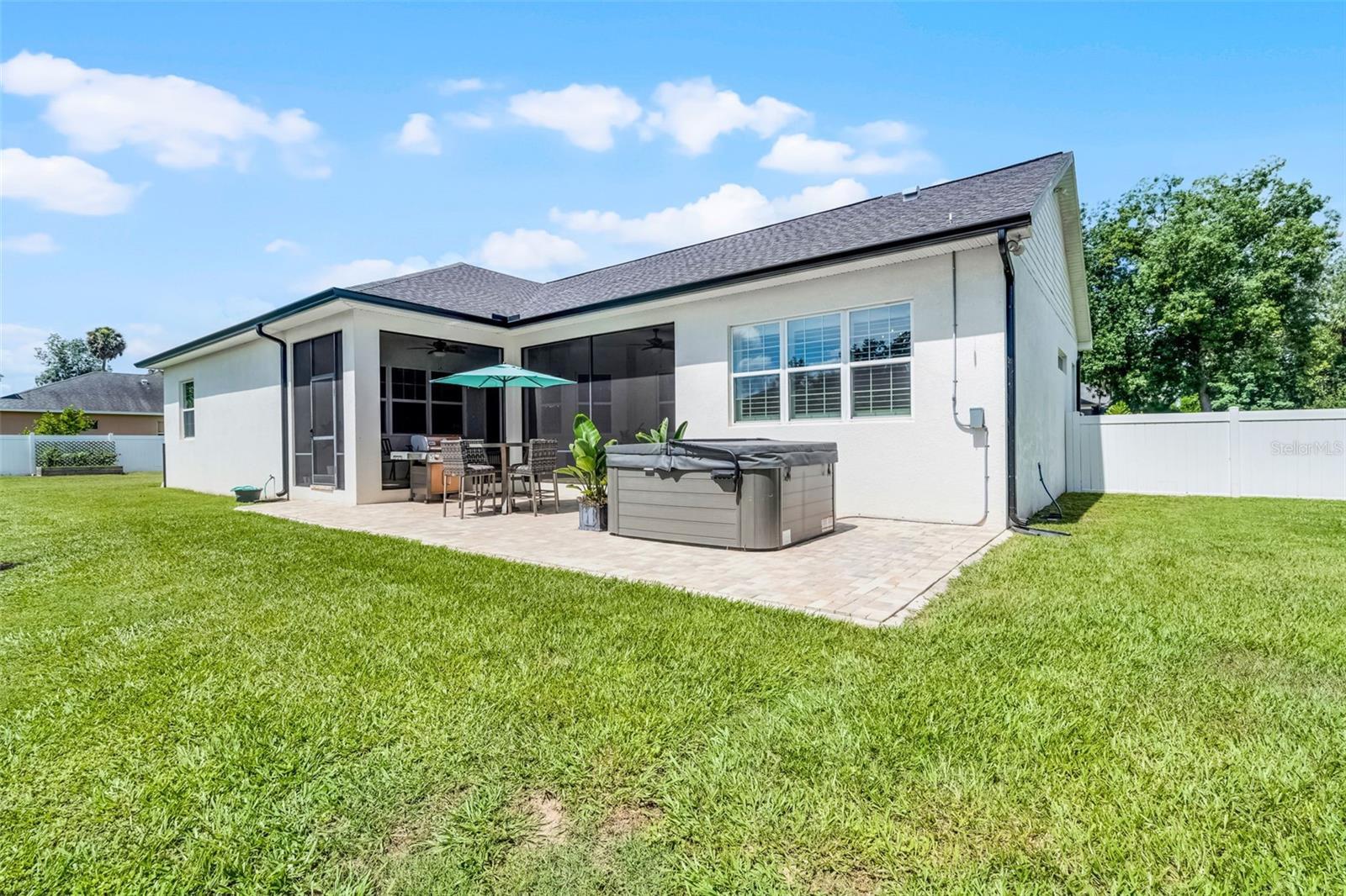 DARBY LAKE - Residential