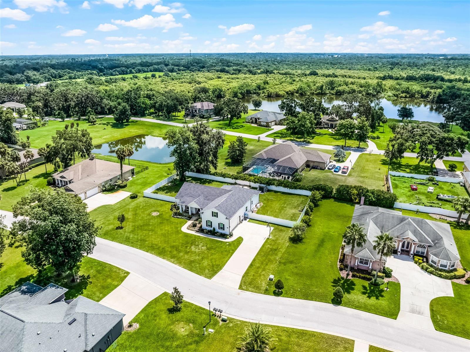 DARBY LAKE - Residential