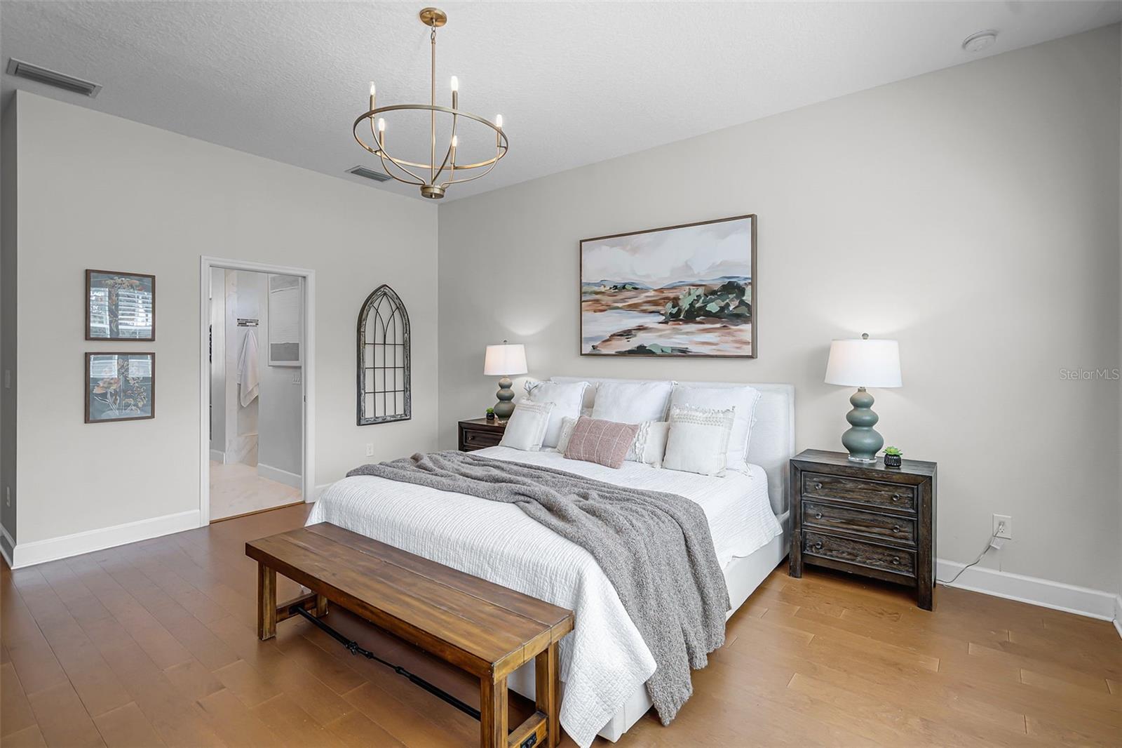 DARBY LAKE - Residential