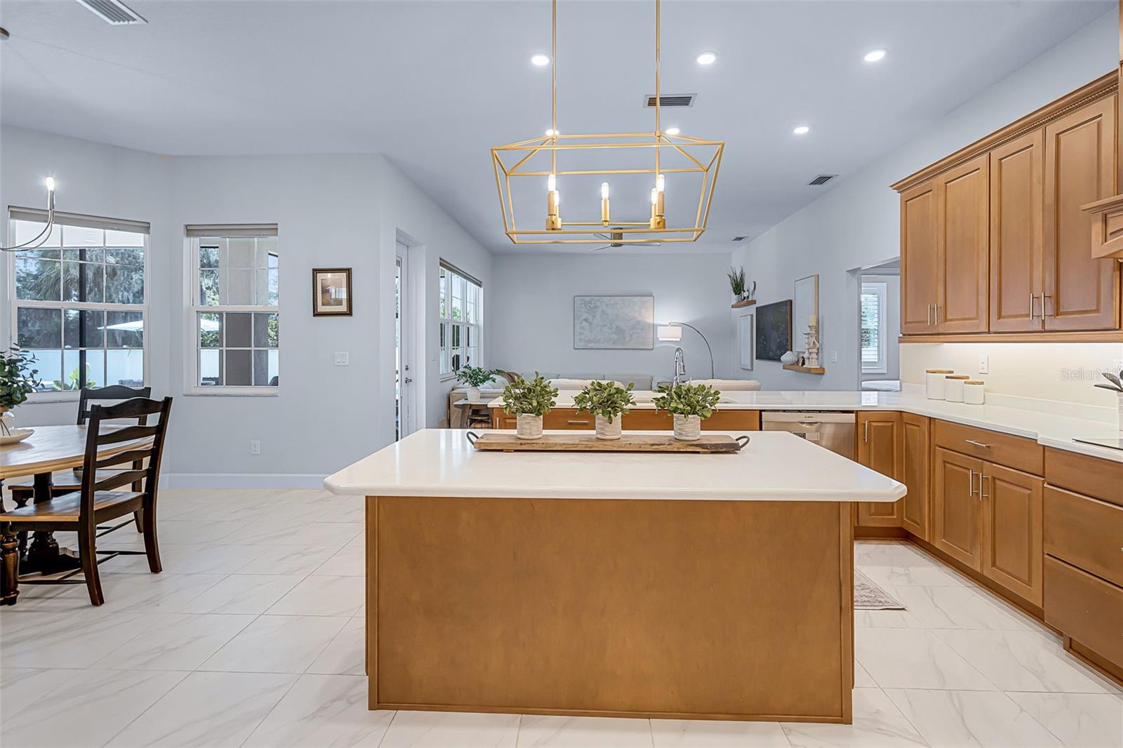 DARBY LAKE - Residential