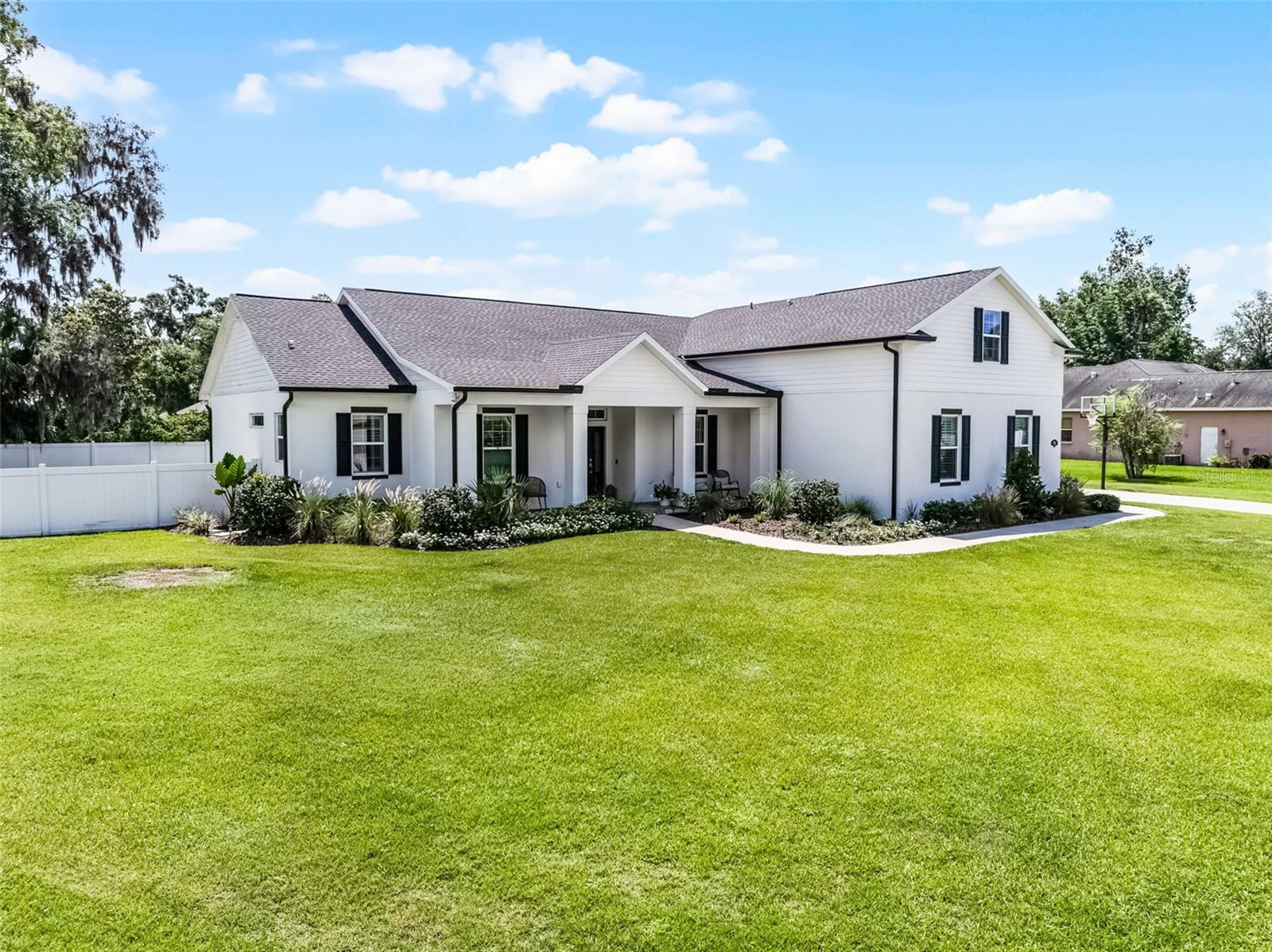 DARBY LAKE - Residential