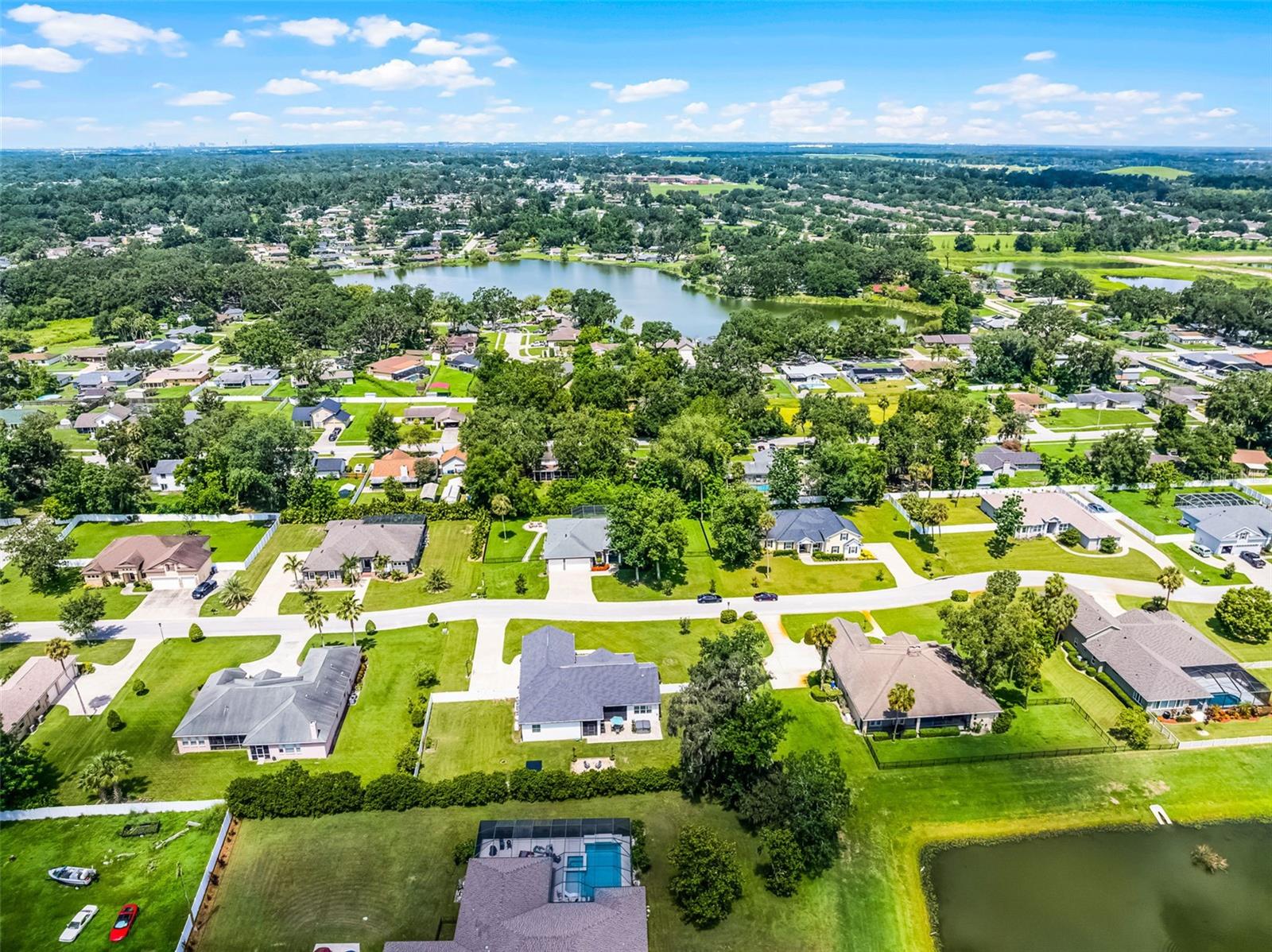 DARBY LAKE - Residential