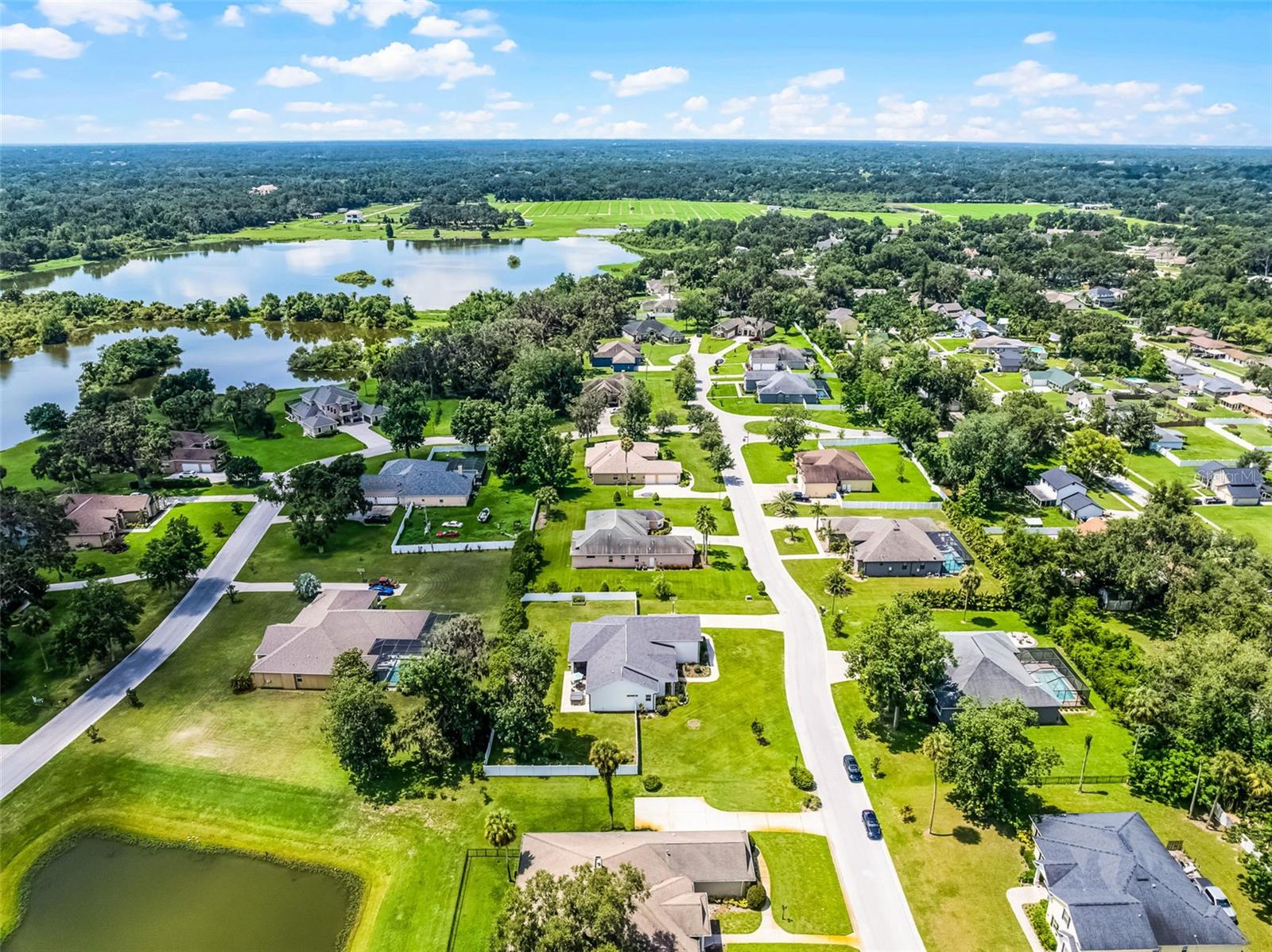 DARBY LAKE - Residential