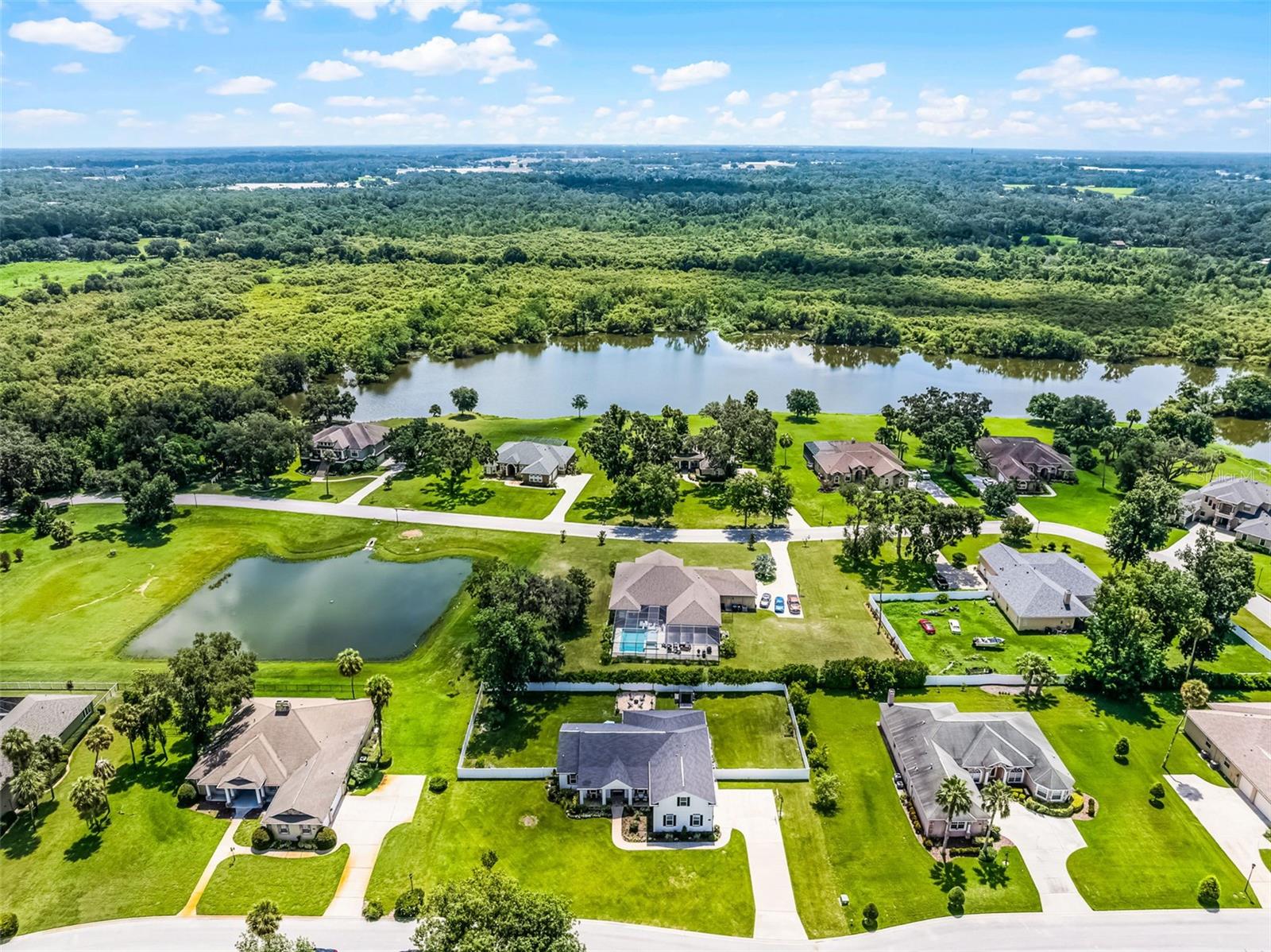 DARBY LAKE - Residential