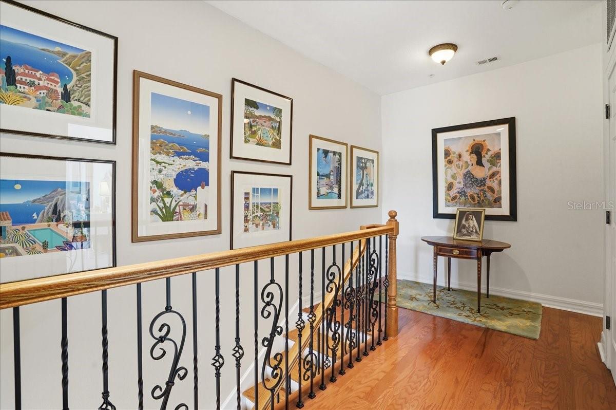 VENETIAN SHORES - Residential