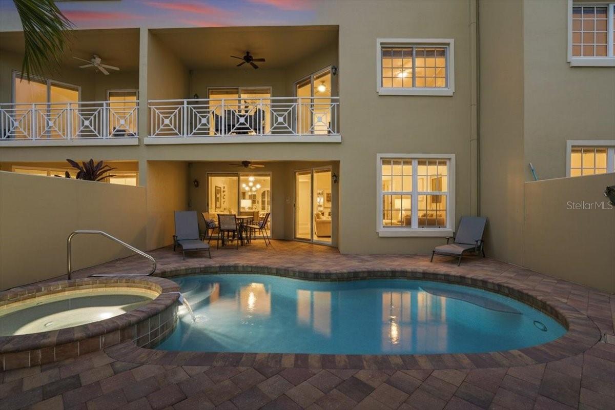 VENETIAN SHORES - Residential