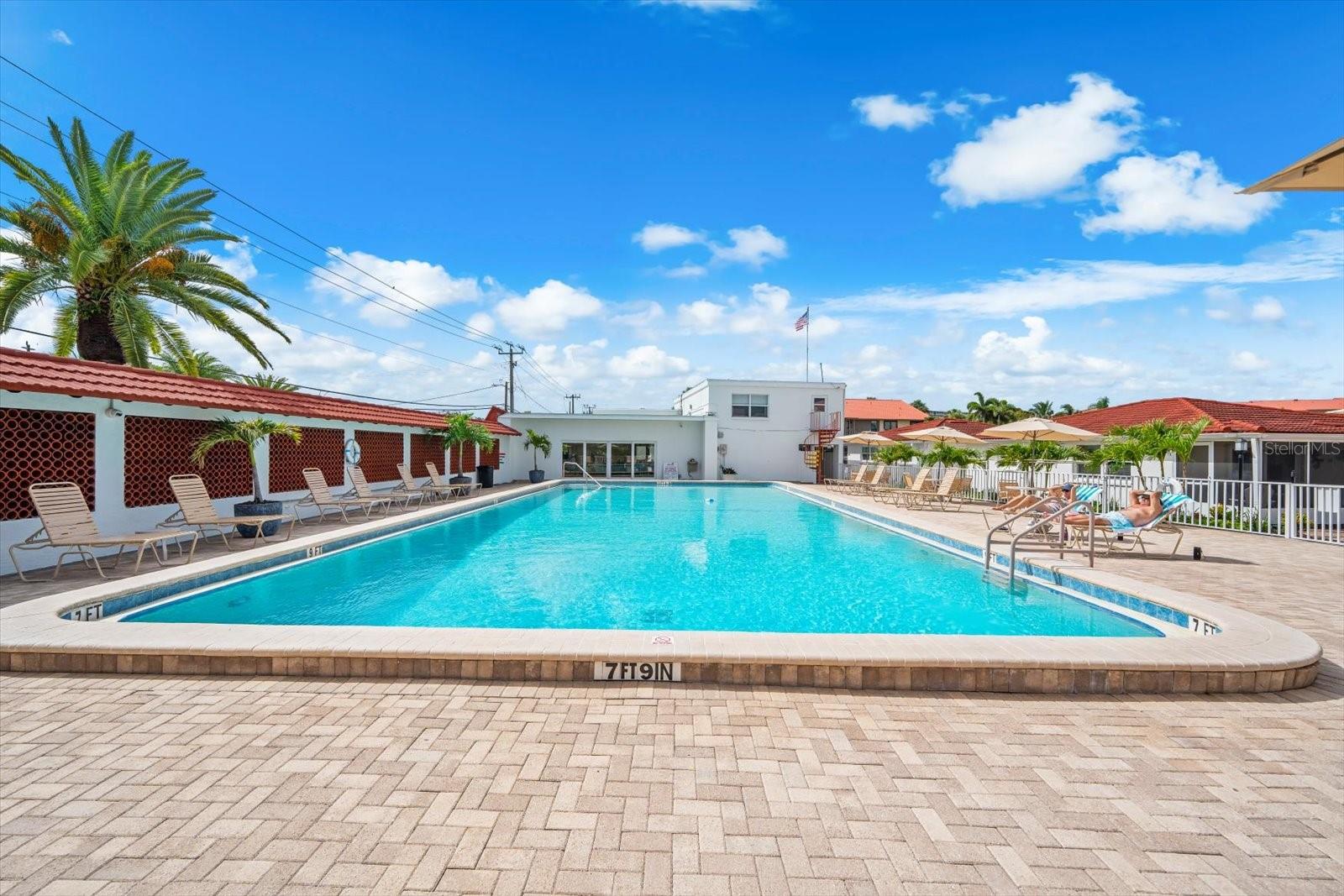 CASA BLANCA VILLAS - Residential