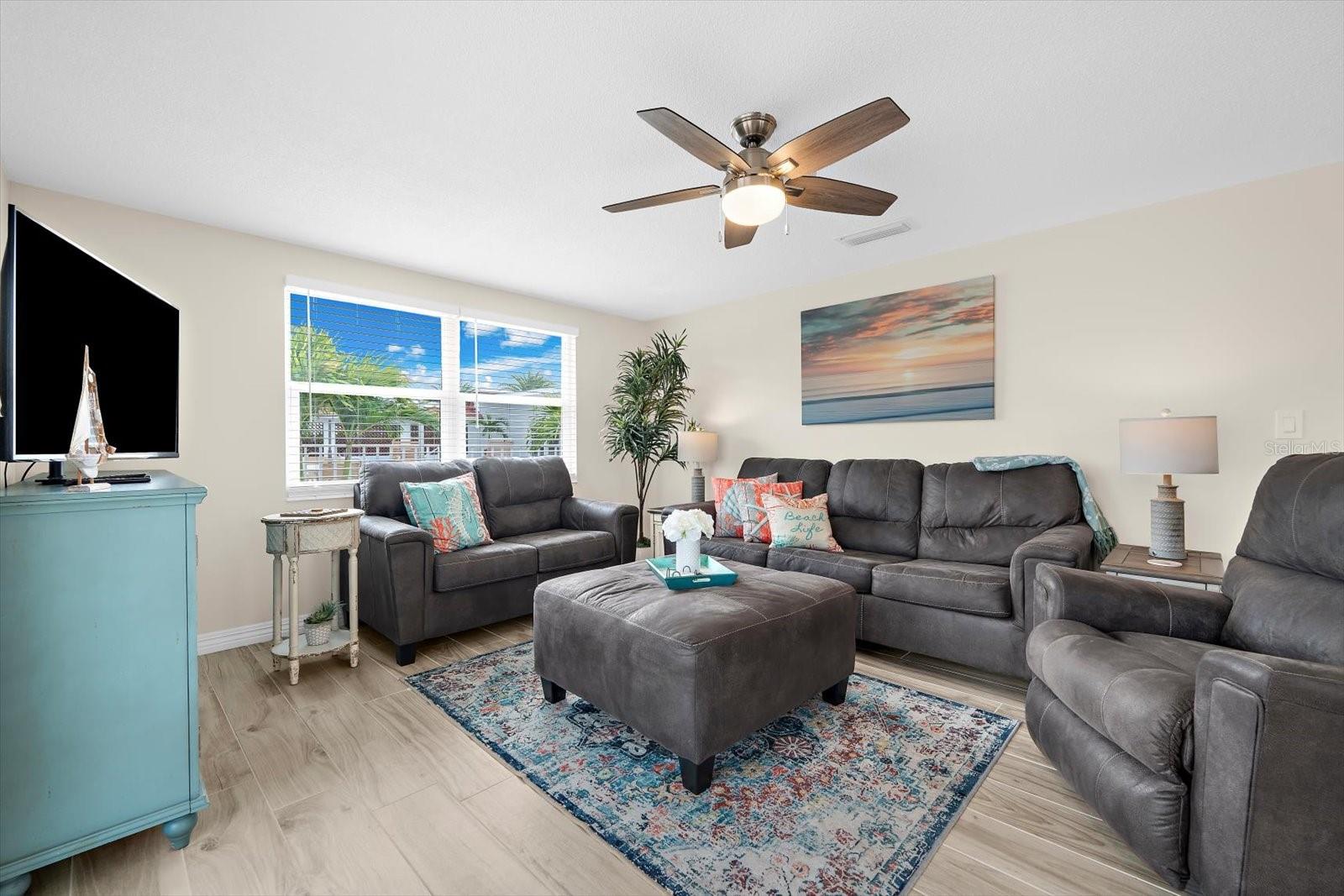 CASA BLANCA VILLAS - Residential