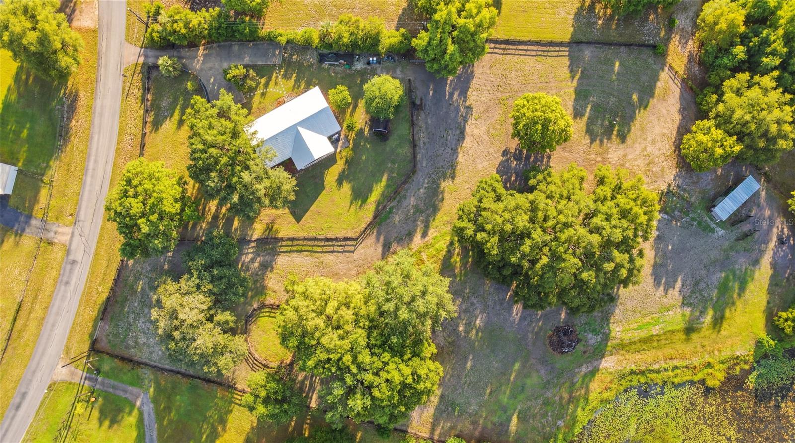 COUNTRYSIDE LAKES - Residential