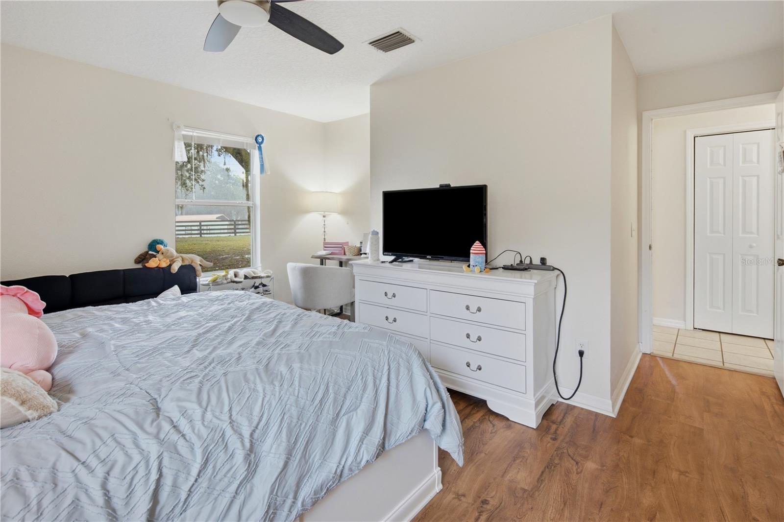 COUNTRYSIDE LAKES - Residential