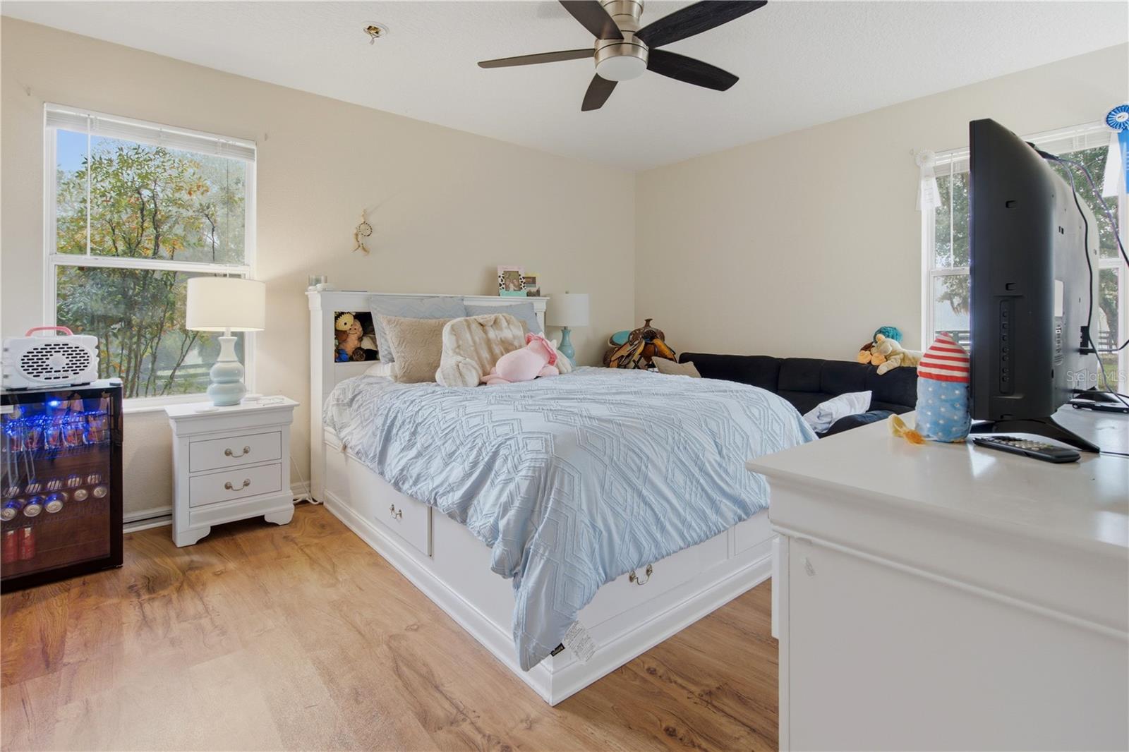 COUNTRYSIDE LAKES - Residential