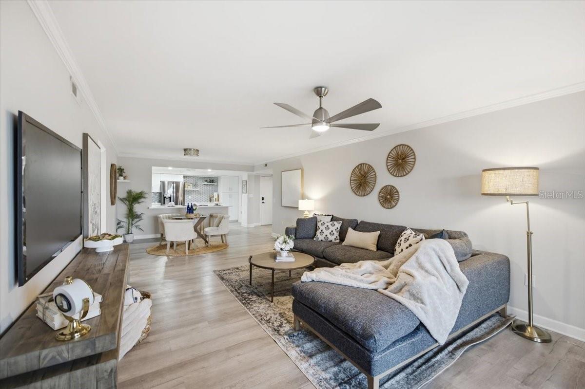 MOORINGS OF MAXIMO CONDO - Residential
