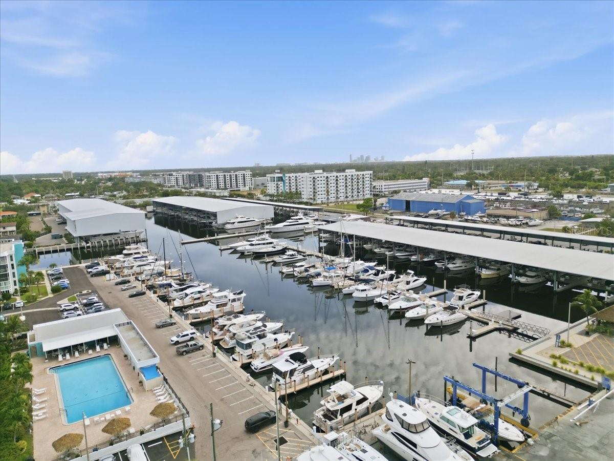 MOORINGS OF MAXIMO CONDO - Residential