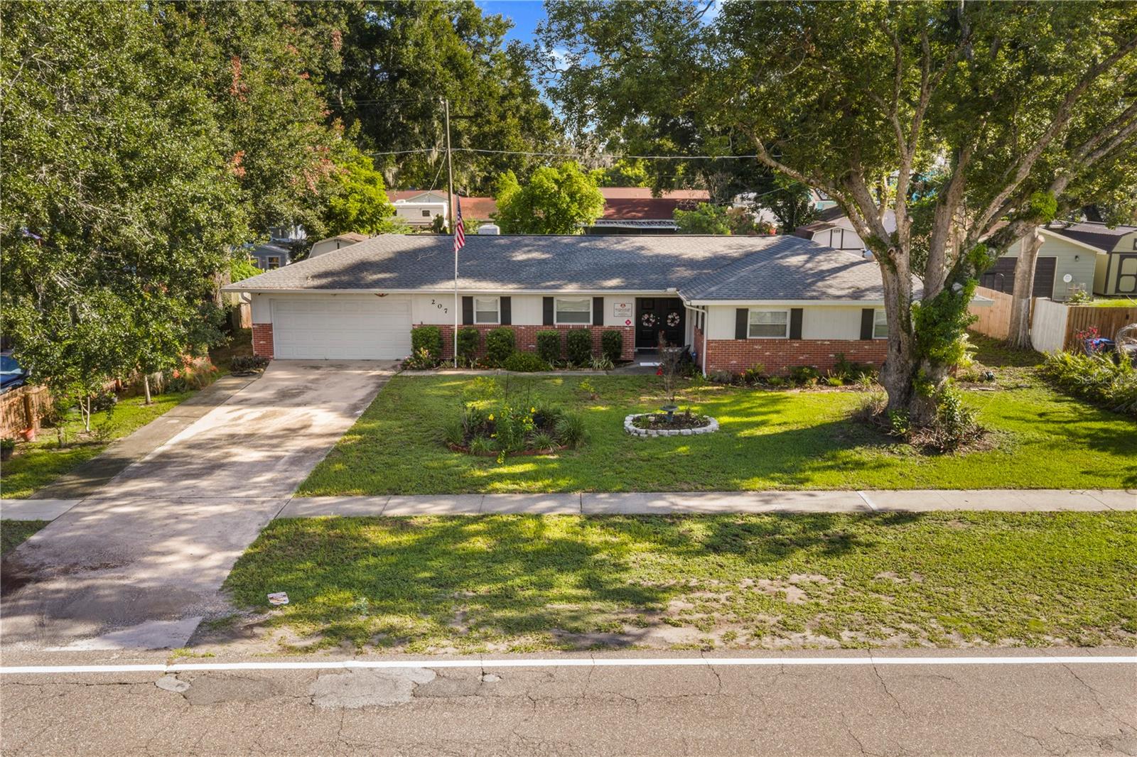 SEFFNER RIDGE ESTATES UNIT - Business Opportunity