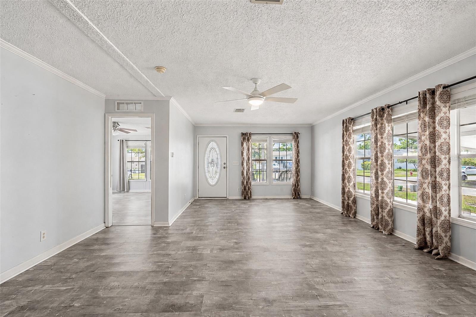 SHANGRI LA SHORES - Residential