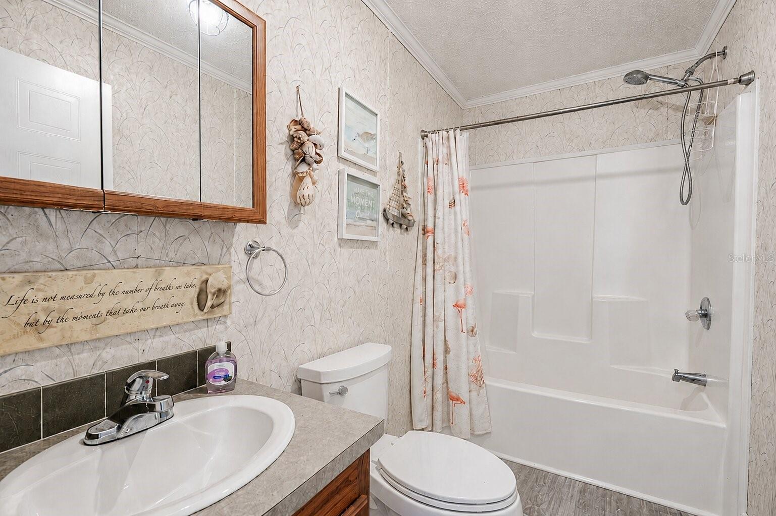 SHANGRI LA SHORES - Residential